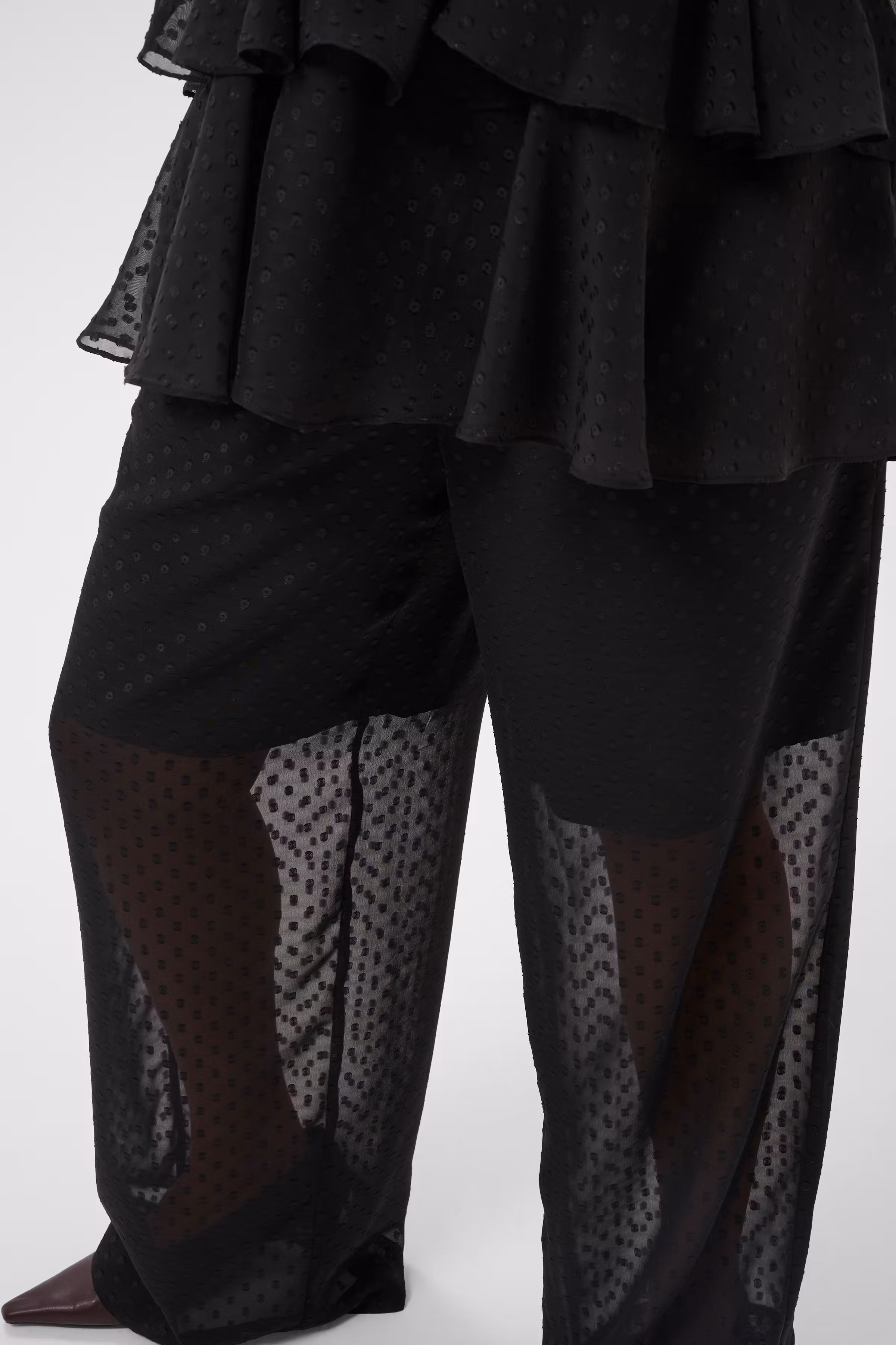 KCrinah Hose LOOKBOOK DETAIL 10584570-100121