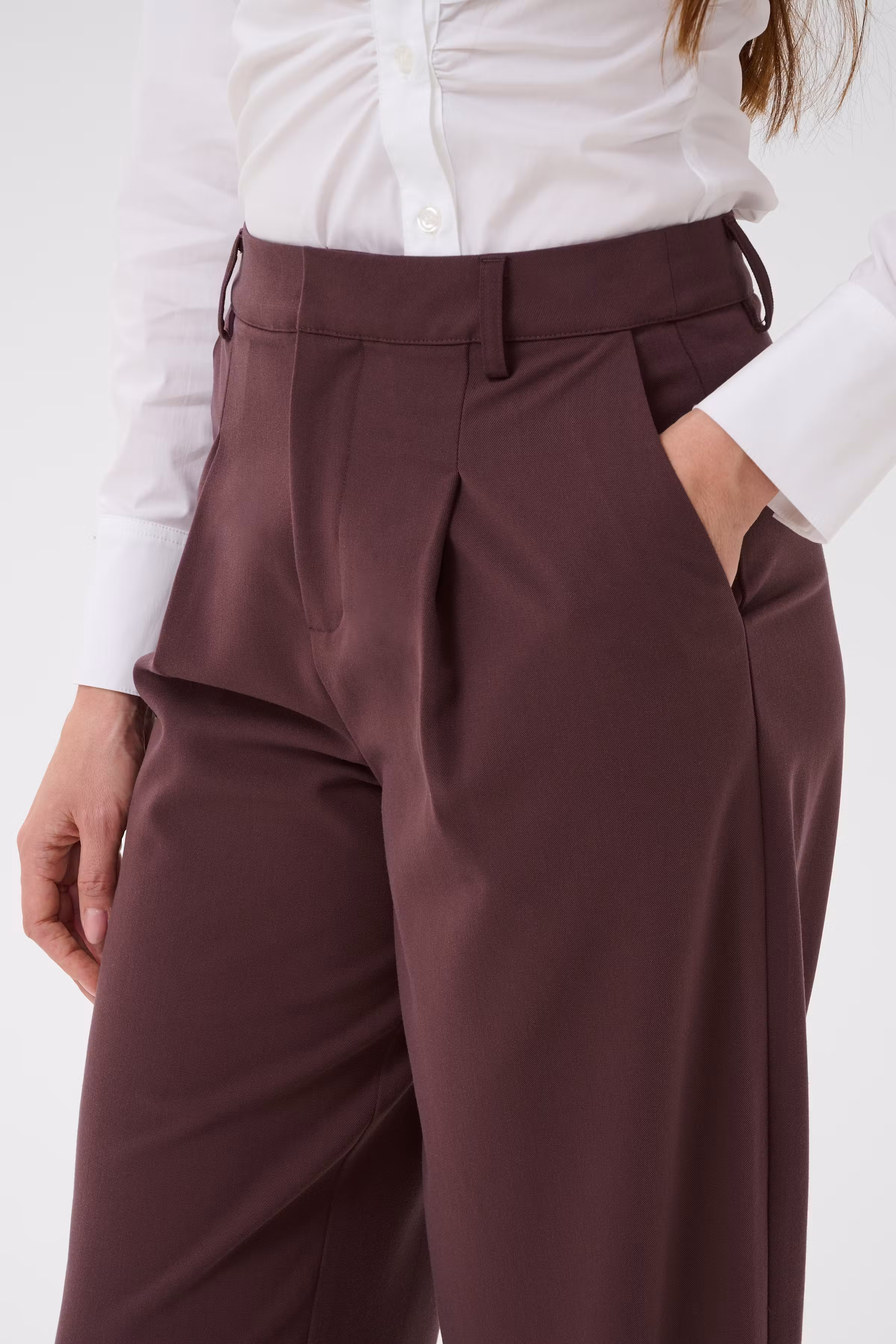 KAsakura Trousers LOOKBOOK DETAIL 10512298-191619