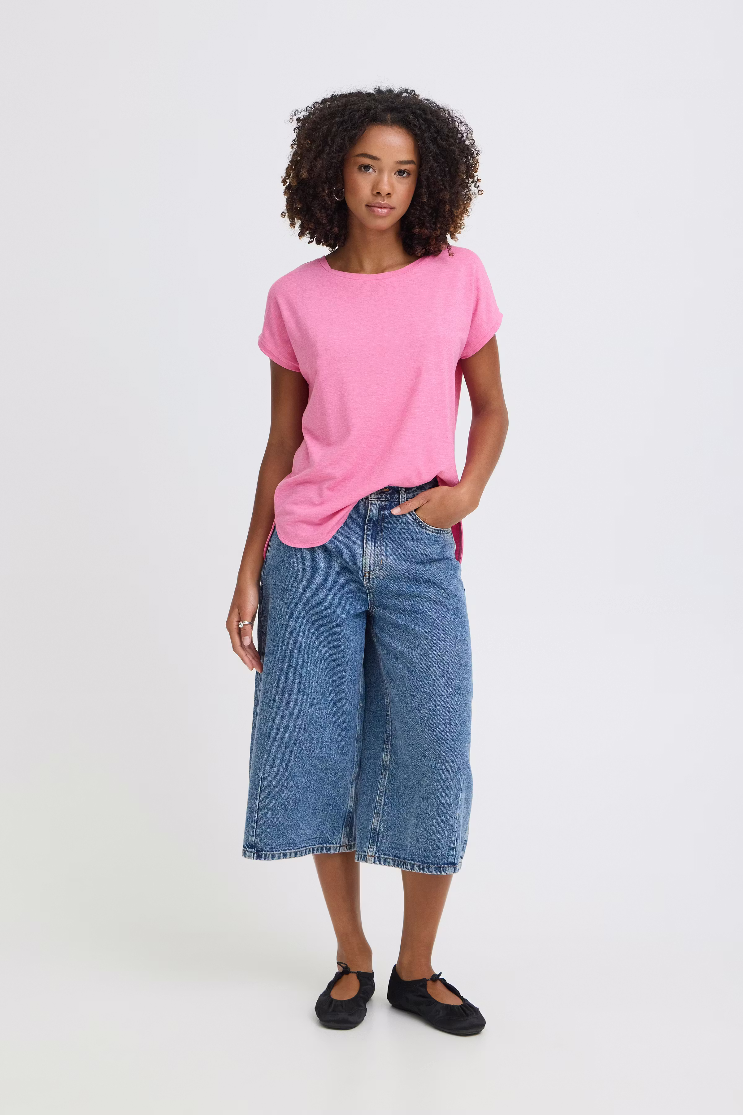 IHREBEL T-shirt LOOKBOOK FRONT 20109945-162120