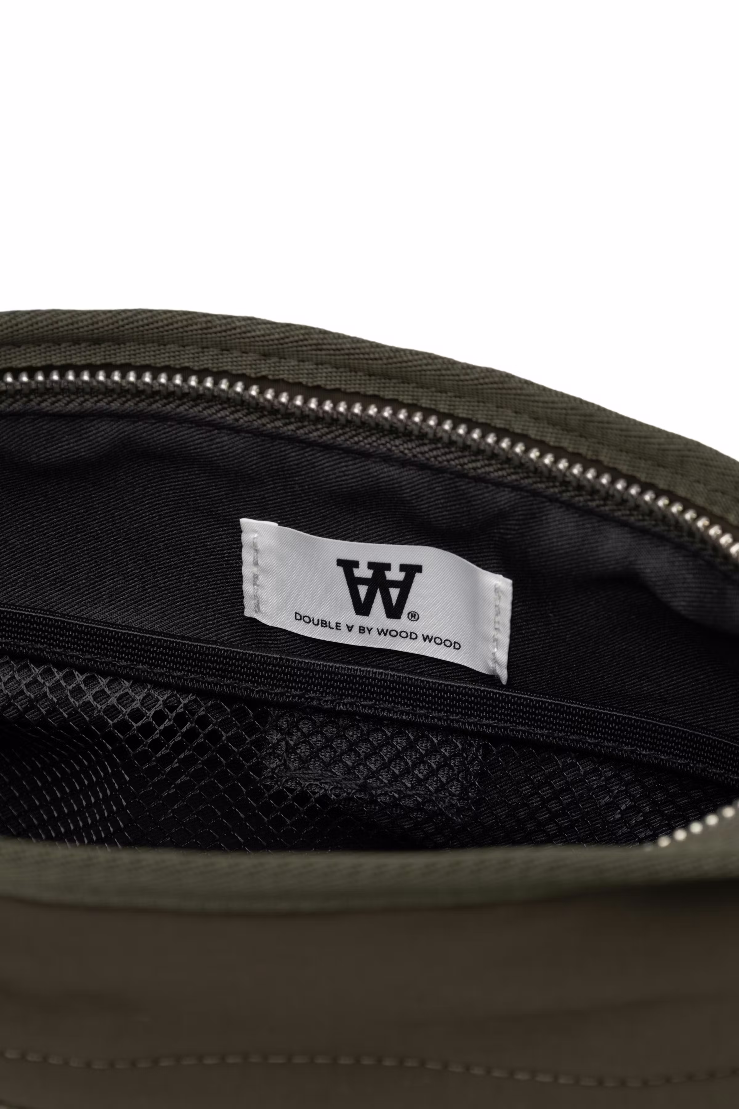 WWFlorian side bag PACK DETAIL 30251922-190511