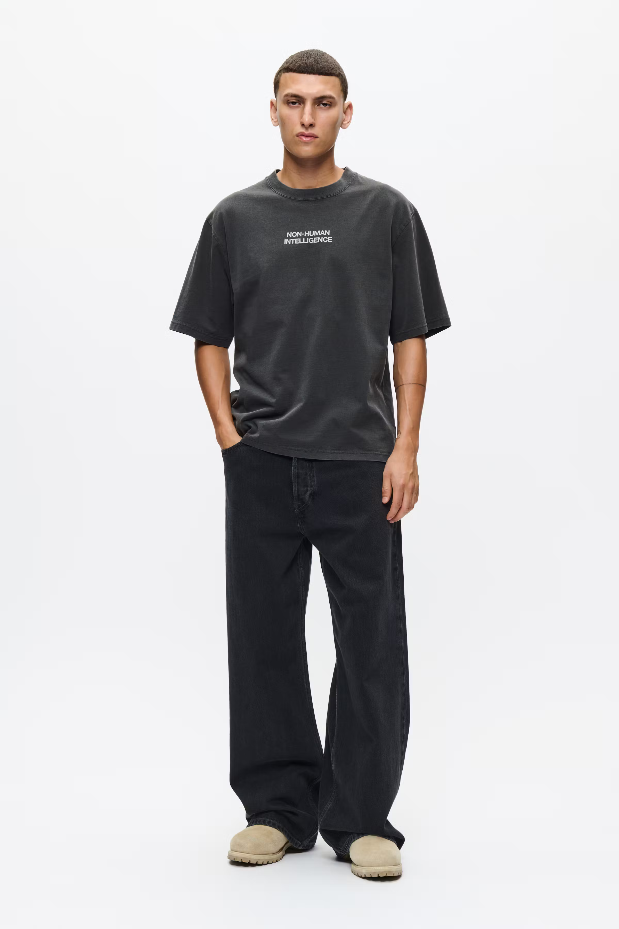 WWGary T-shirt LOOKBOOK FRONT 30251797-304420