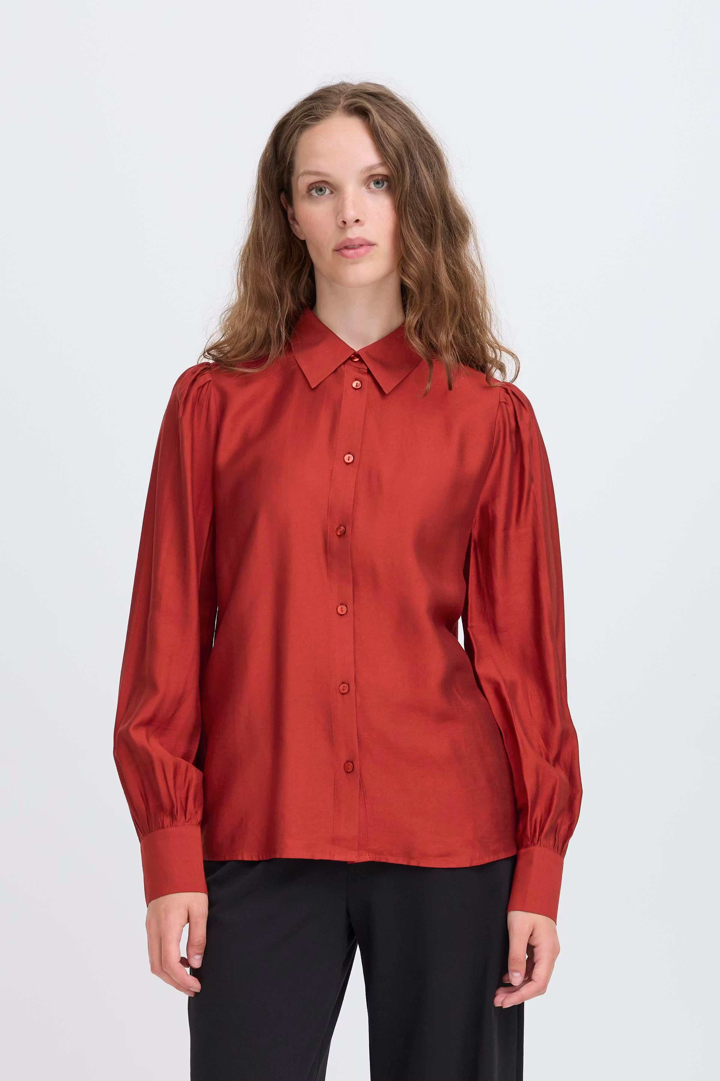 IHKARLANI Skjorte LOOKBOOK FRONT 20121889-191555