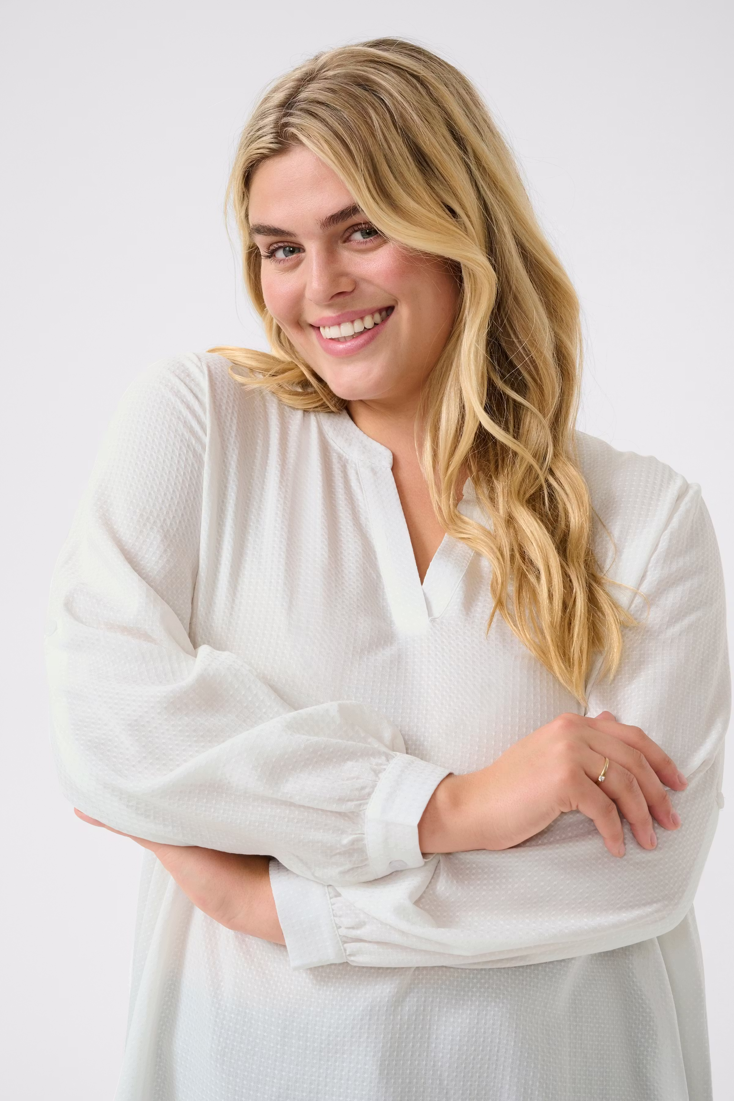 KCmolly Bluse LOOKBOOK DETAIL 10583326-110602