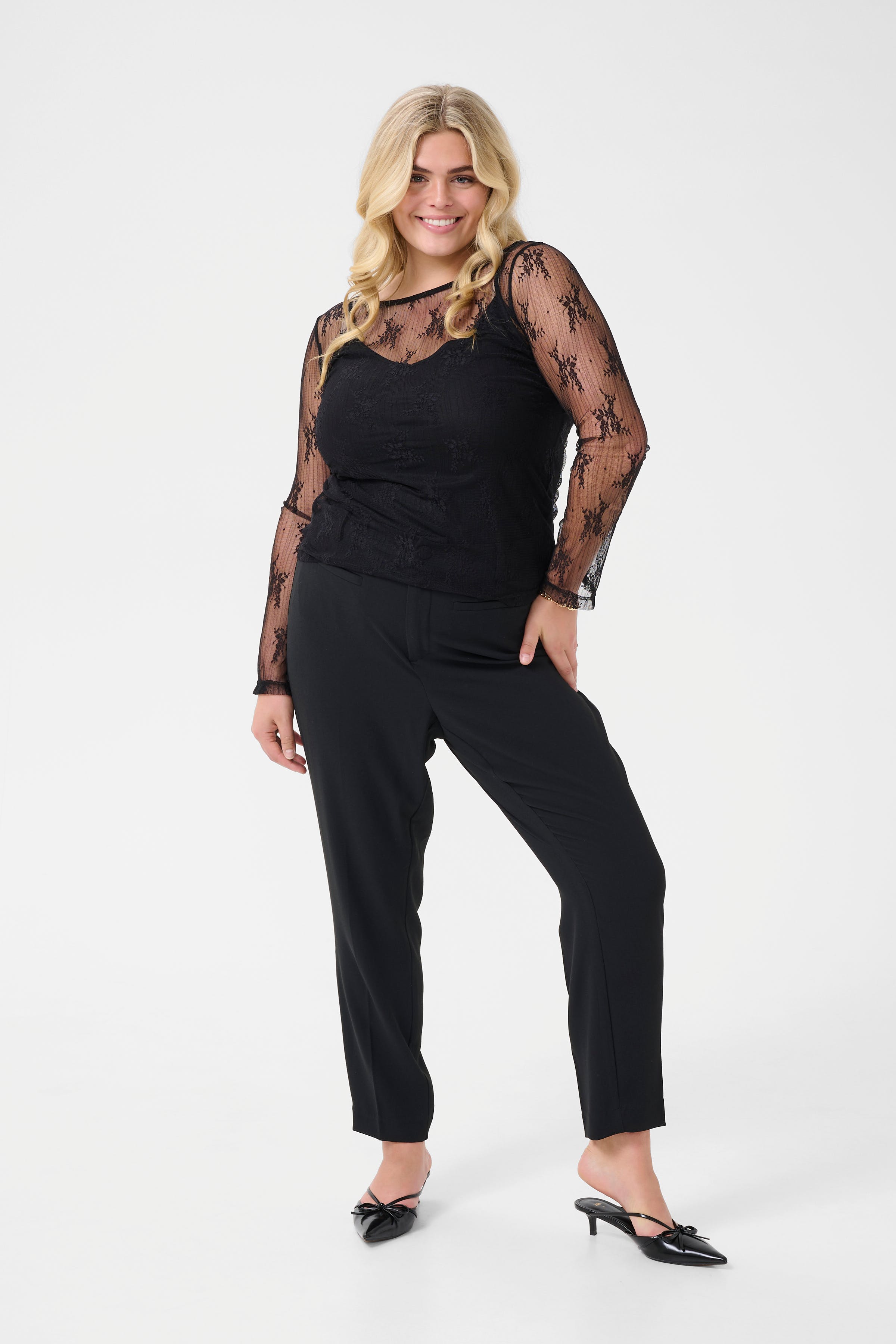 KCpen T-shirt LOOKBOOK FRONT 10583472-100121