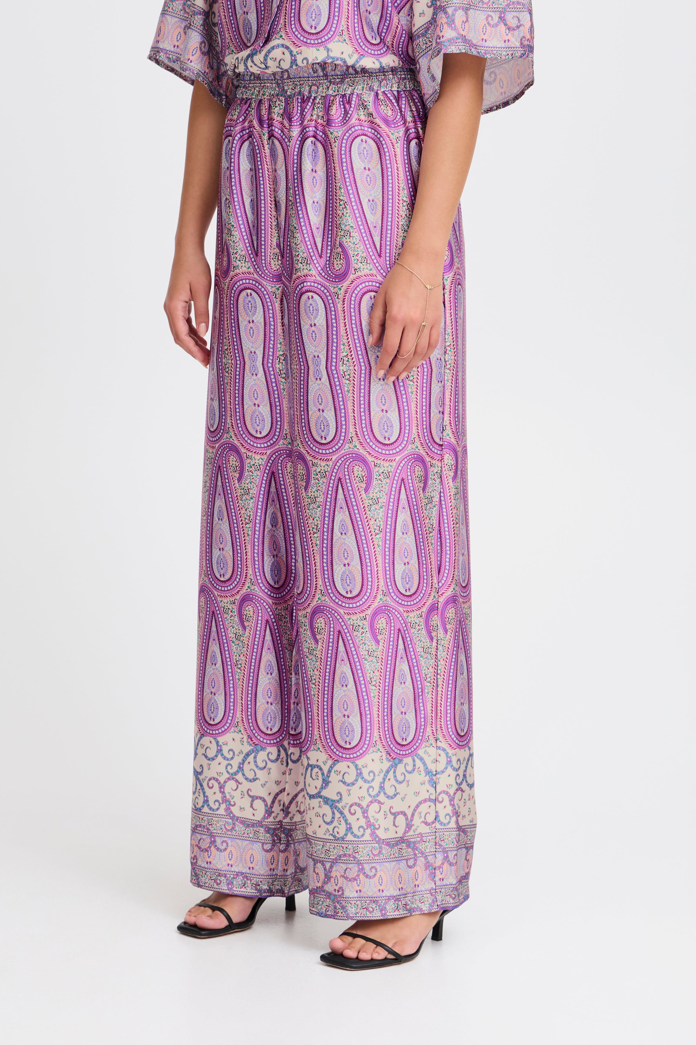 IXNABILA pants LOOKBOOK FRONT 20123485-182328