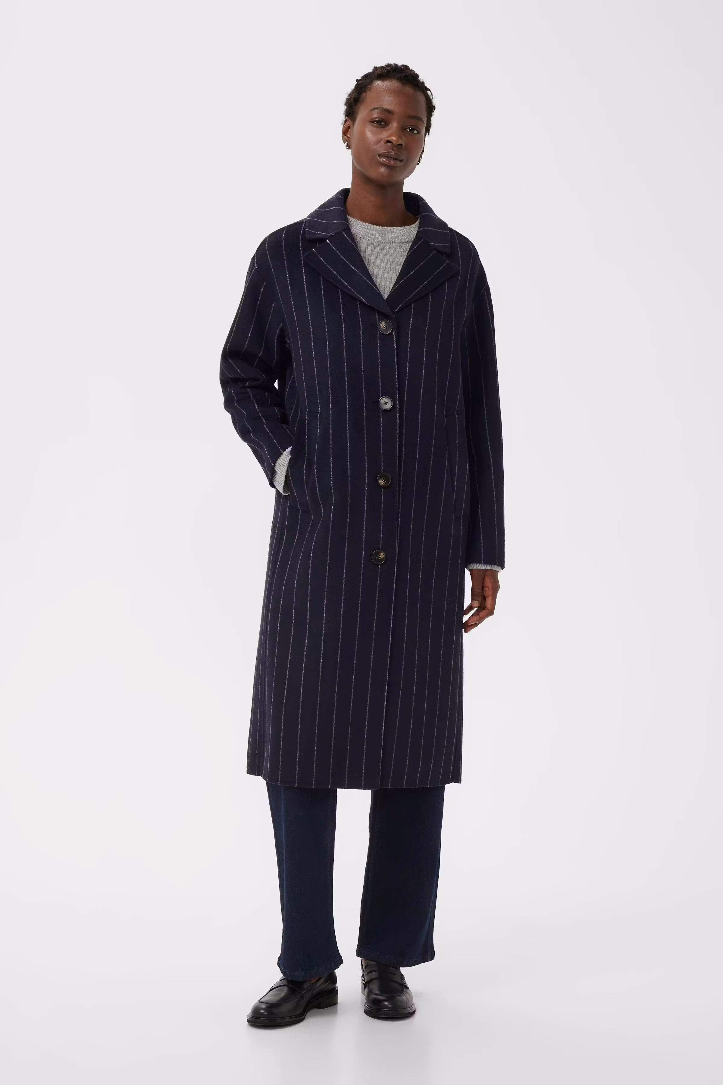 LorelaisPW Coat LOOKBOOK FRONT 30309763-303901