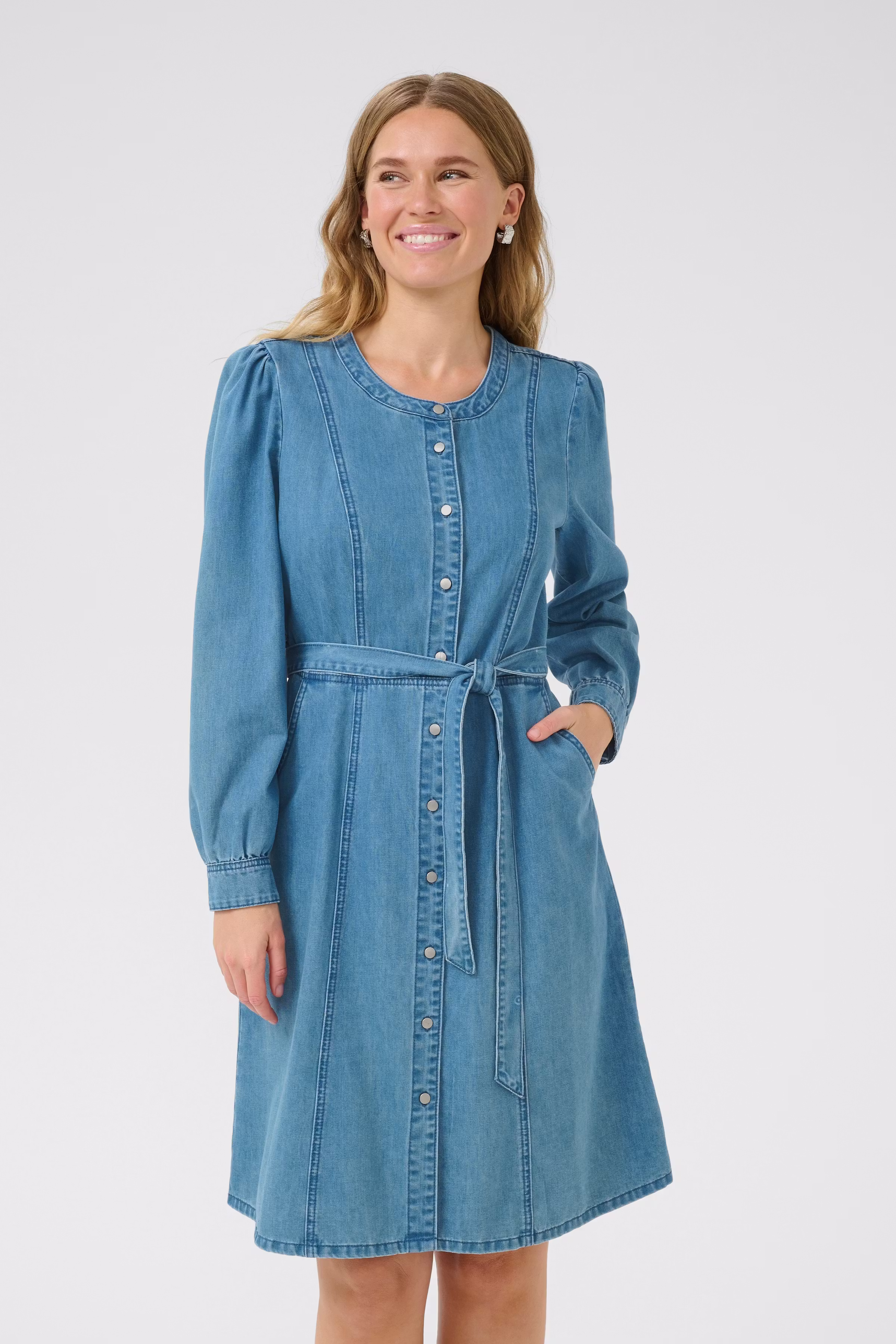 CRRuth Kleid LOOKBOOK FRONT 10613142-105701