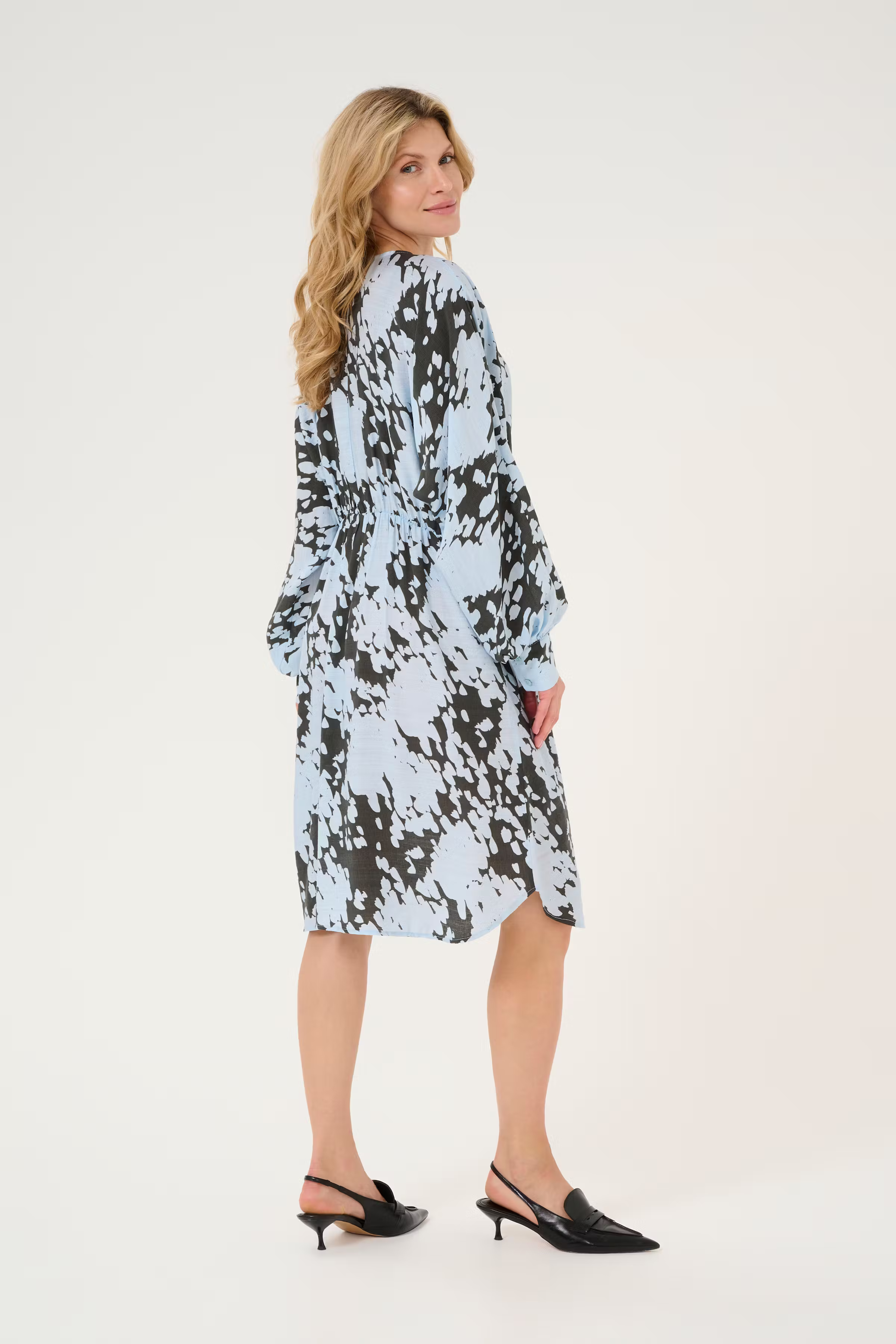 KAlouise Dress LOOKBOOK BACK 10508989-106291