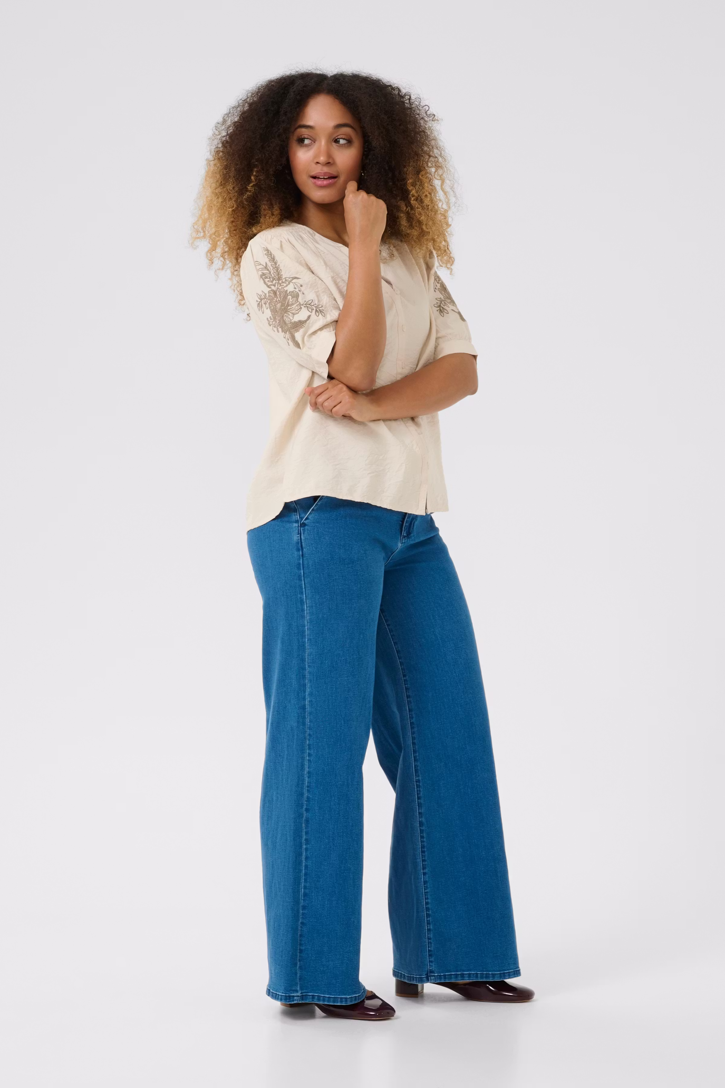 CRJune Skjorta LOOKBOOK FRONT 10613881-130404