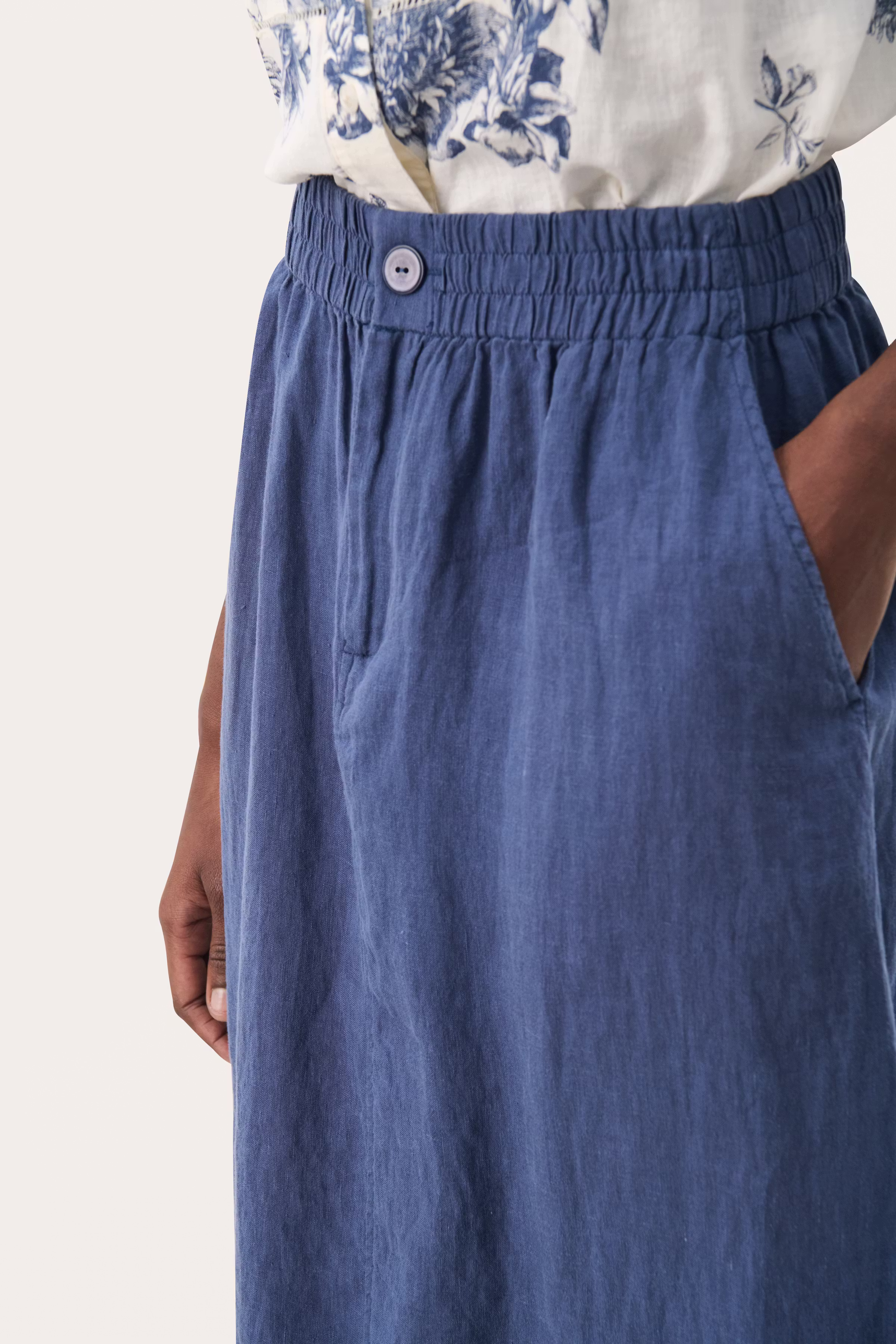 RehanaPW Linen Skirt LOOKBOOK DETAIL 30309611-193934