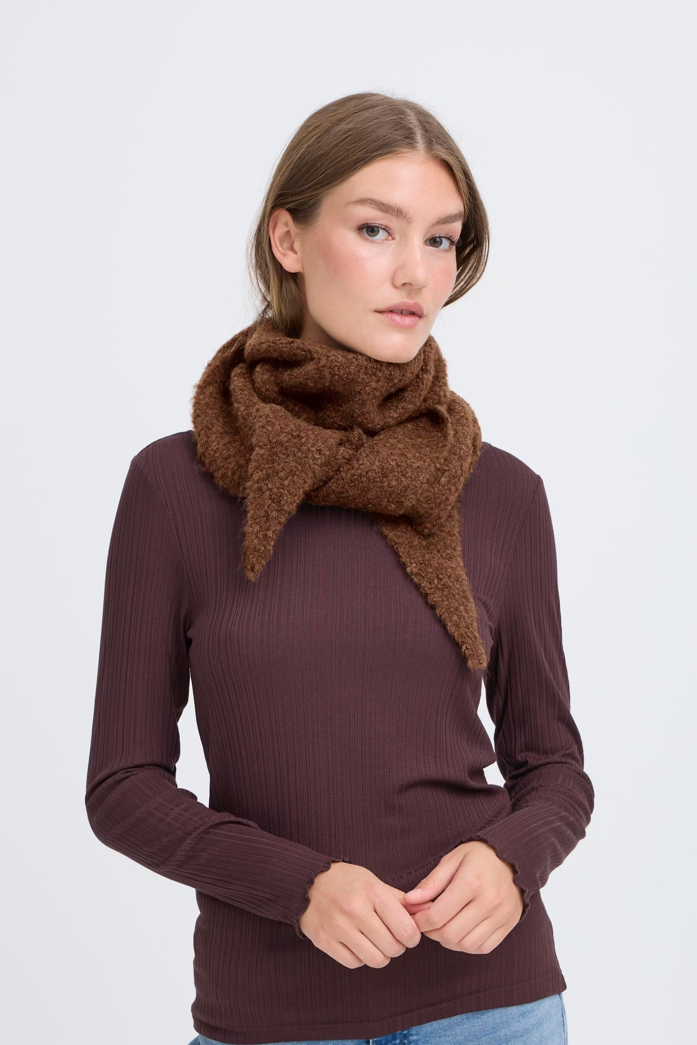 IAMAUI Echarpe LOOKBOOK FRONT 20124795-190915