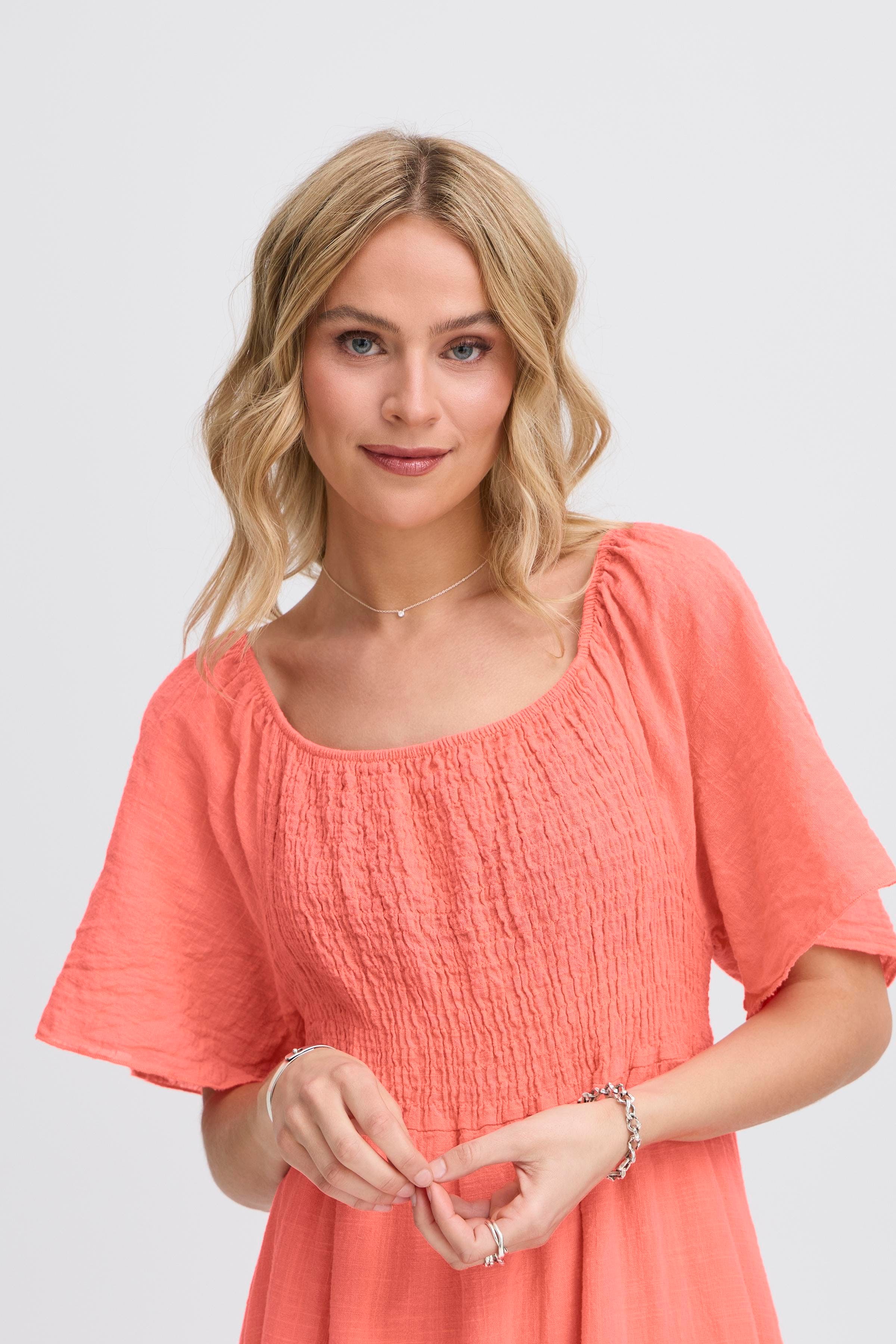 SBALEXA Jurk LOOKBOOK DETAIL 22100929-161546