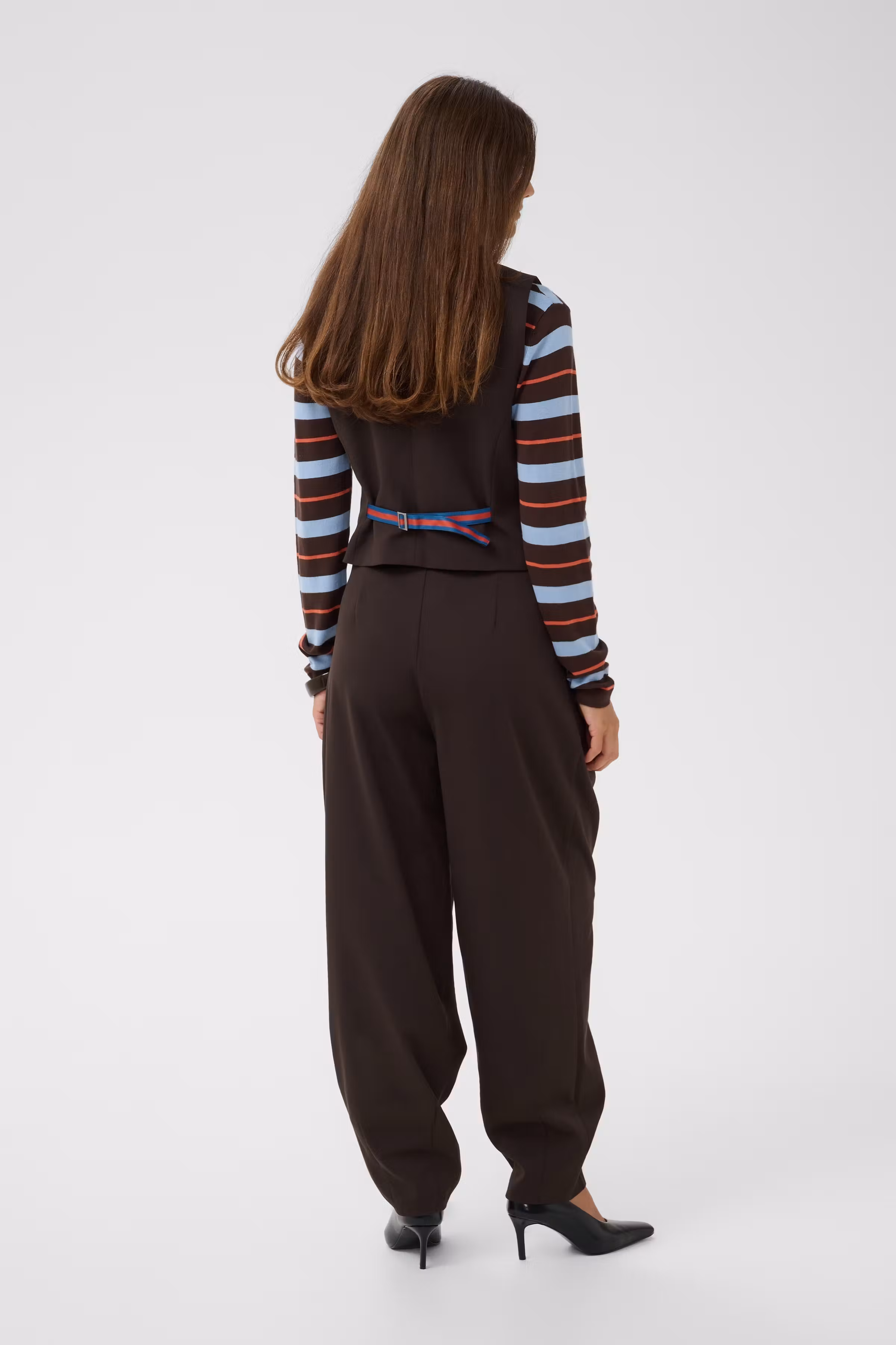 CUbelsie Trousers LOOKBOOK BACK 50113569-190915