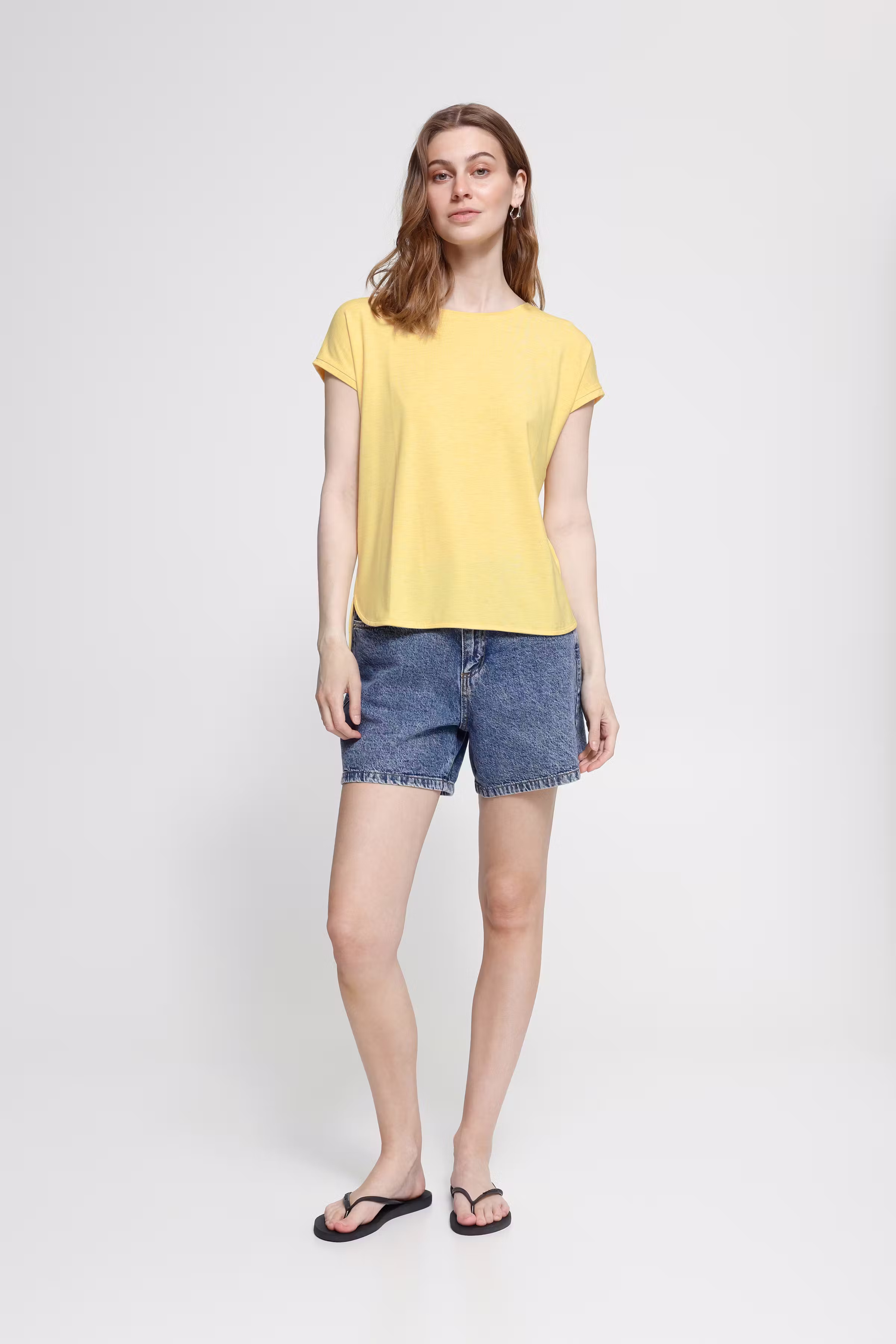 IHREBEL T-shirt LOOKBOOK FRONT 20109945-120720