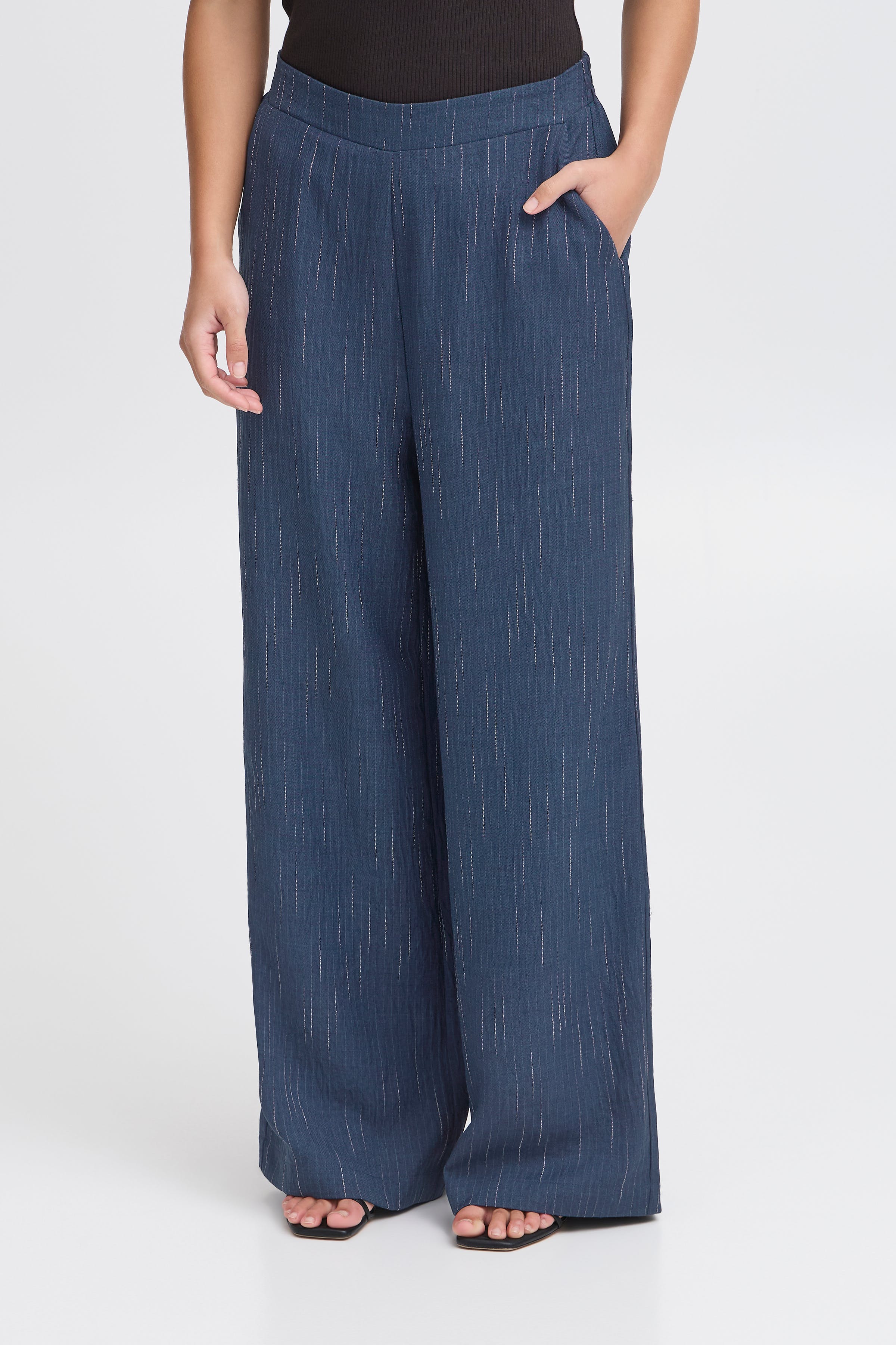 IXREMI Trousers LOOKBOOK FRONT 20123698-205320