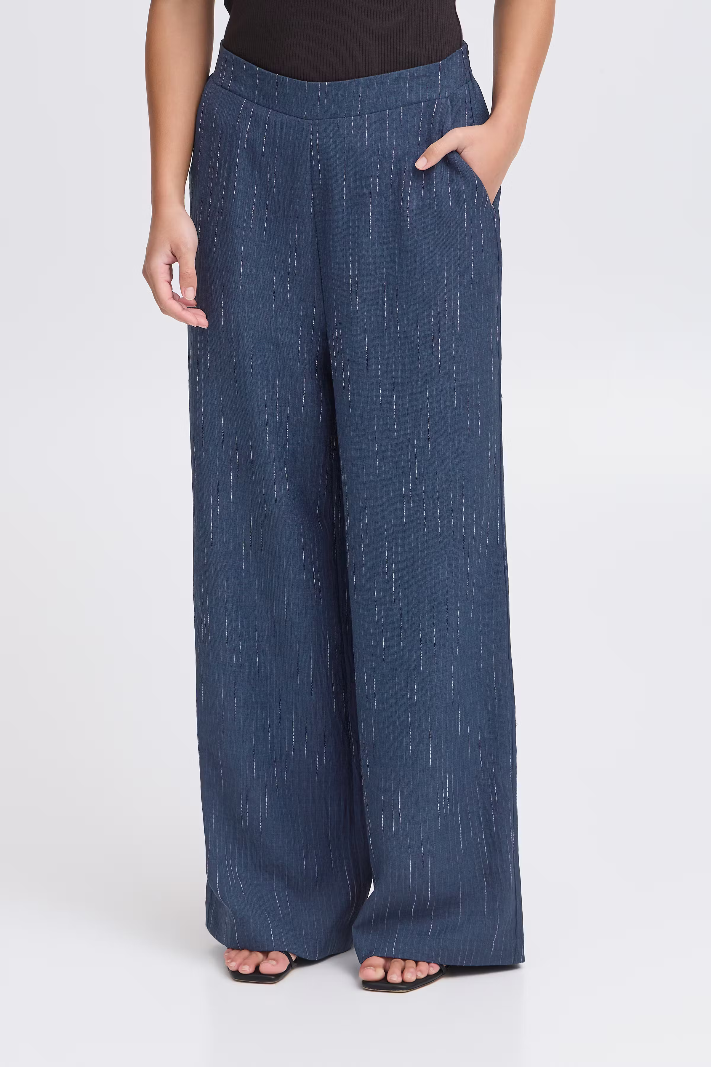 IXREMI Trousers LOOKBOOK FRONT 20123698-205320