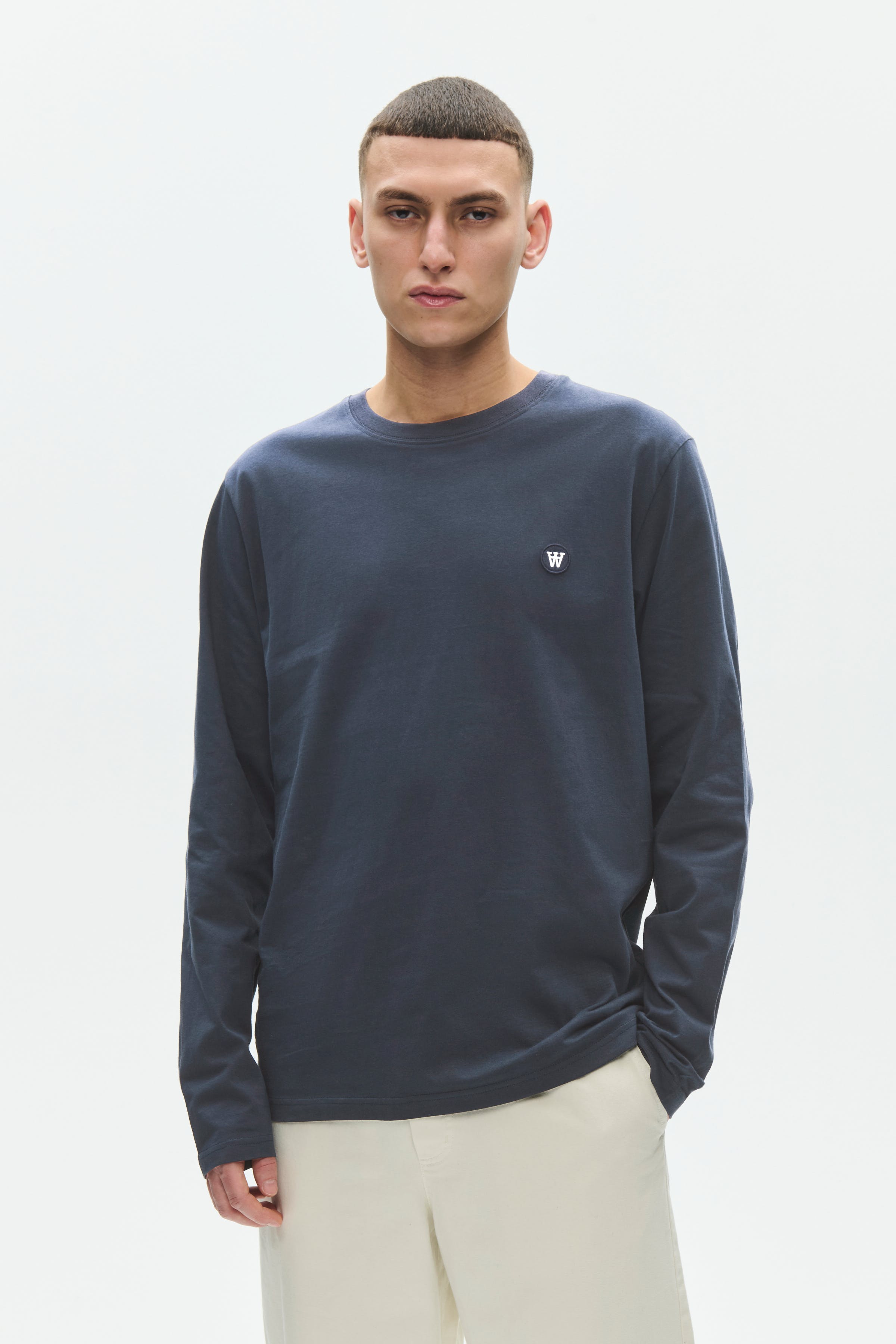 WWAce LS T-shirt LOOKBOOK FRONT 30252293-194009