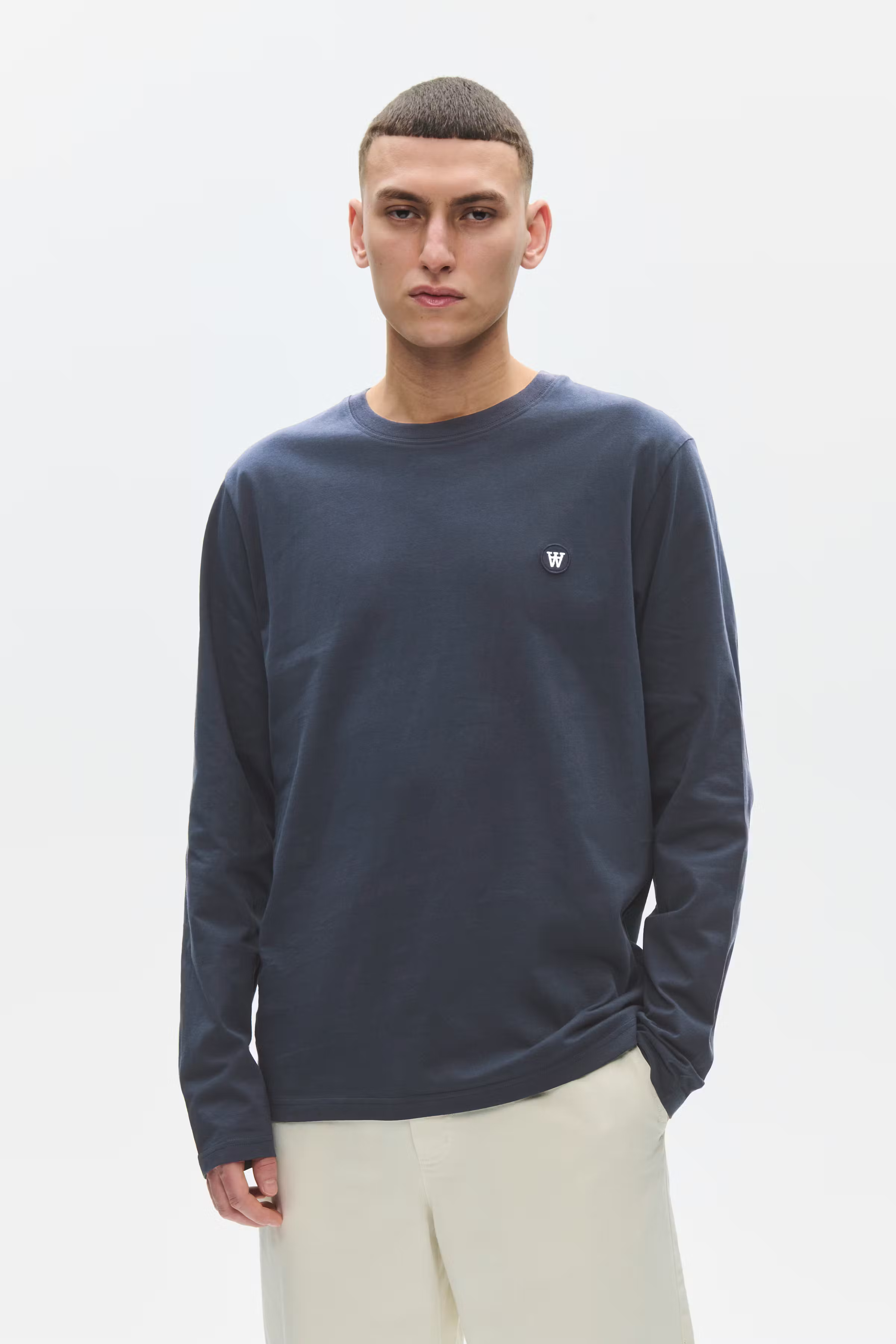 WWAce LS T-shirt LOOKBOOK FRONT 30252293-194009