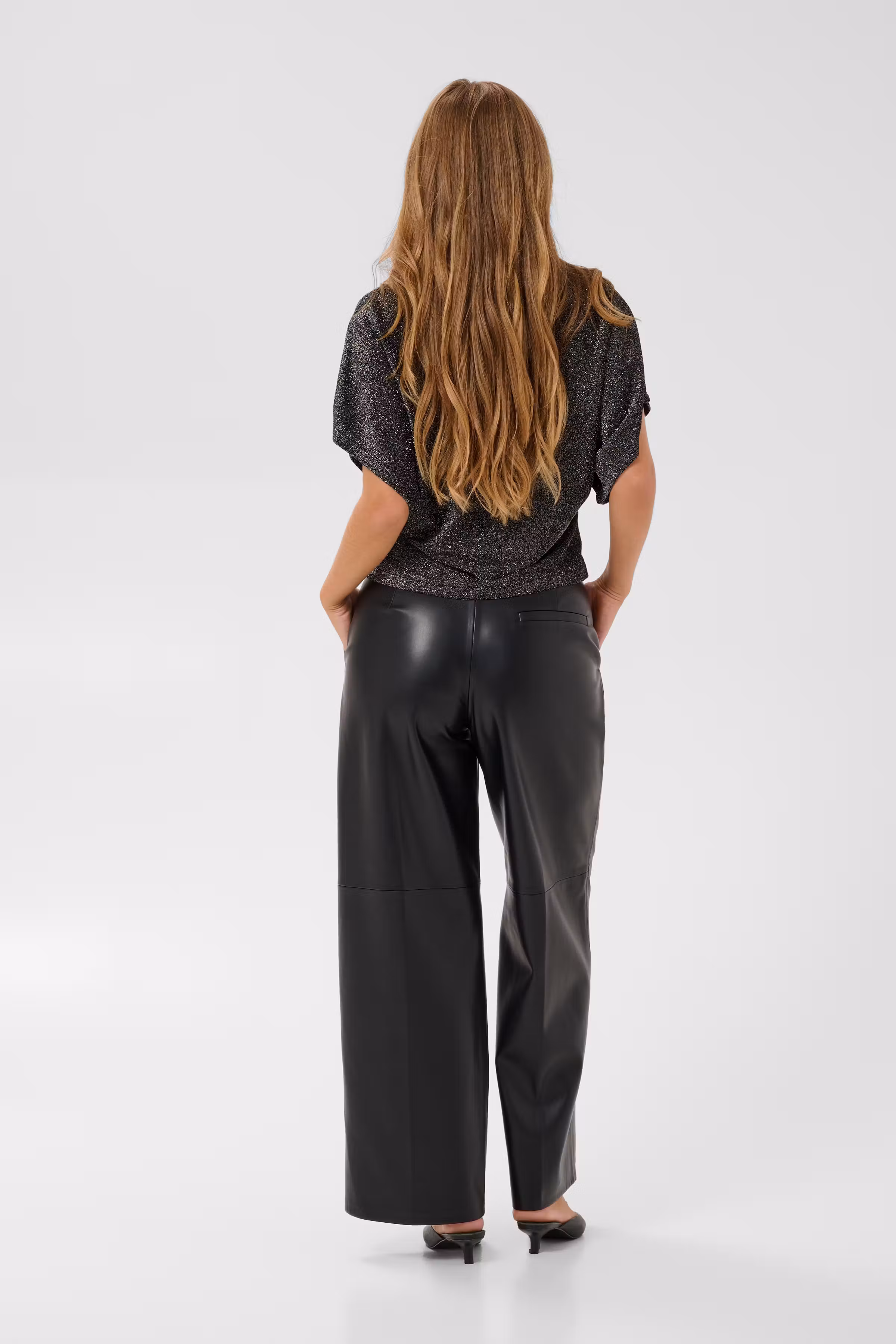KArebecca T-shirt LOOKBOOK BACK 10512393-110076