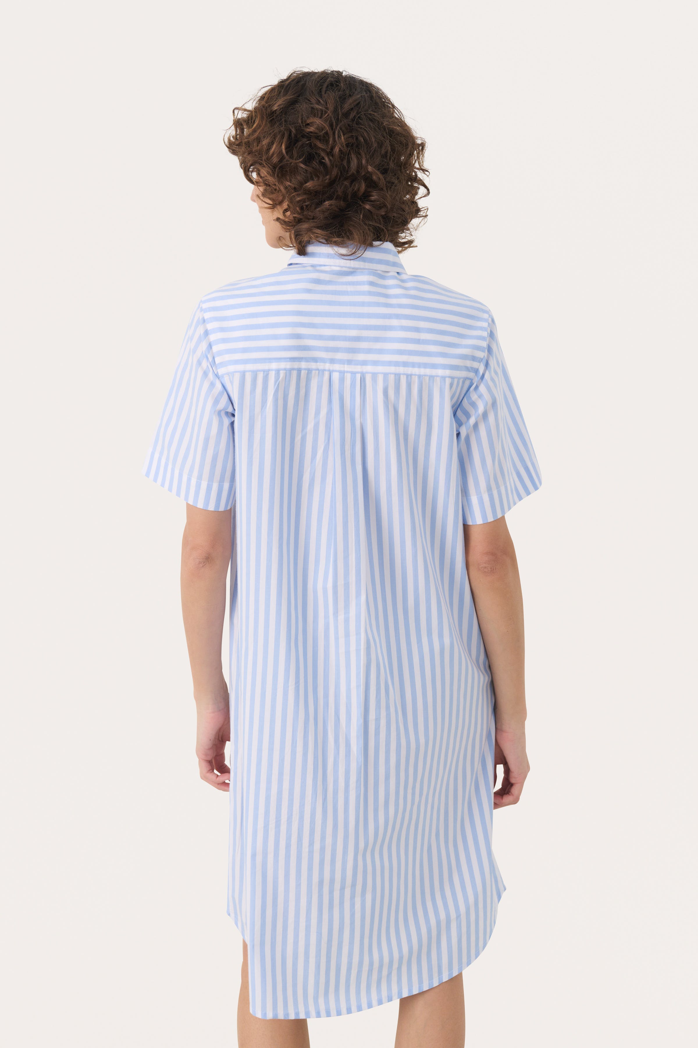 HarperPW Kleid LOOKBOOK BACK 30309921-304073