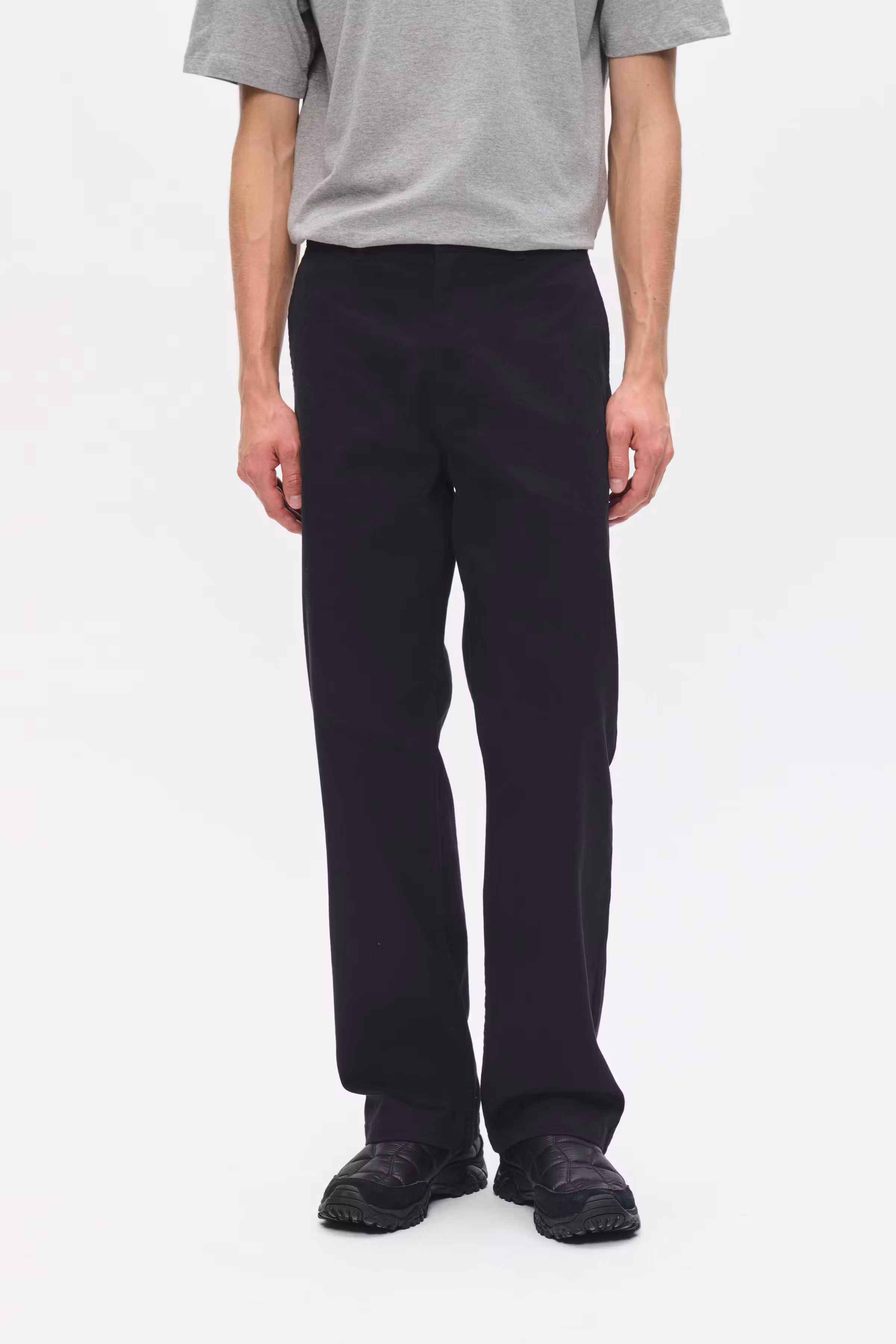 WWSilas Hose LOOKBOOK FRONT 30251376-193911