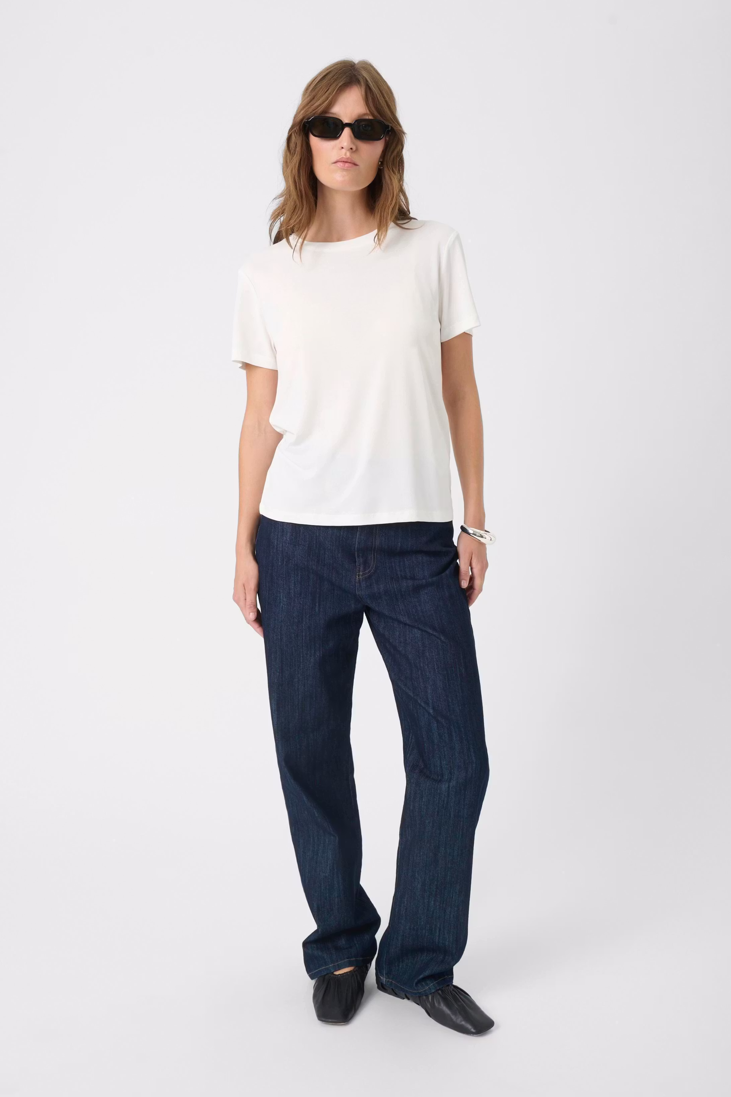 SLColumbine T-shirt LOOKBOOK FRONT 30404678-40093