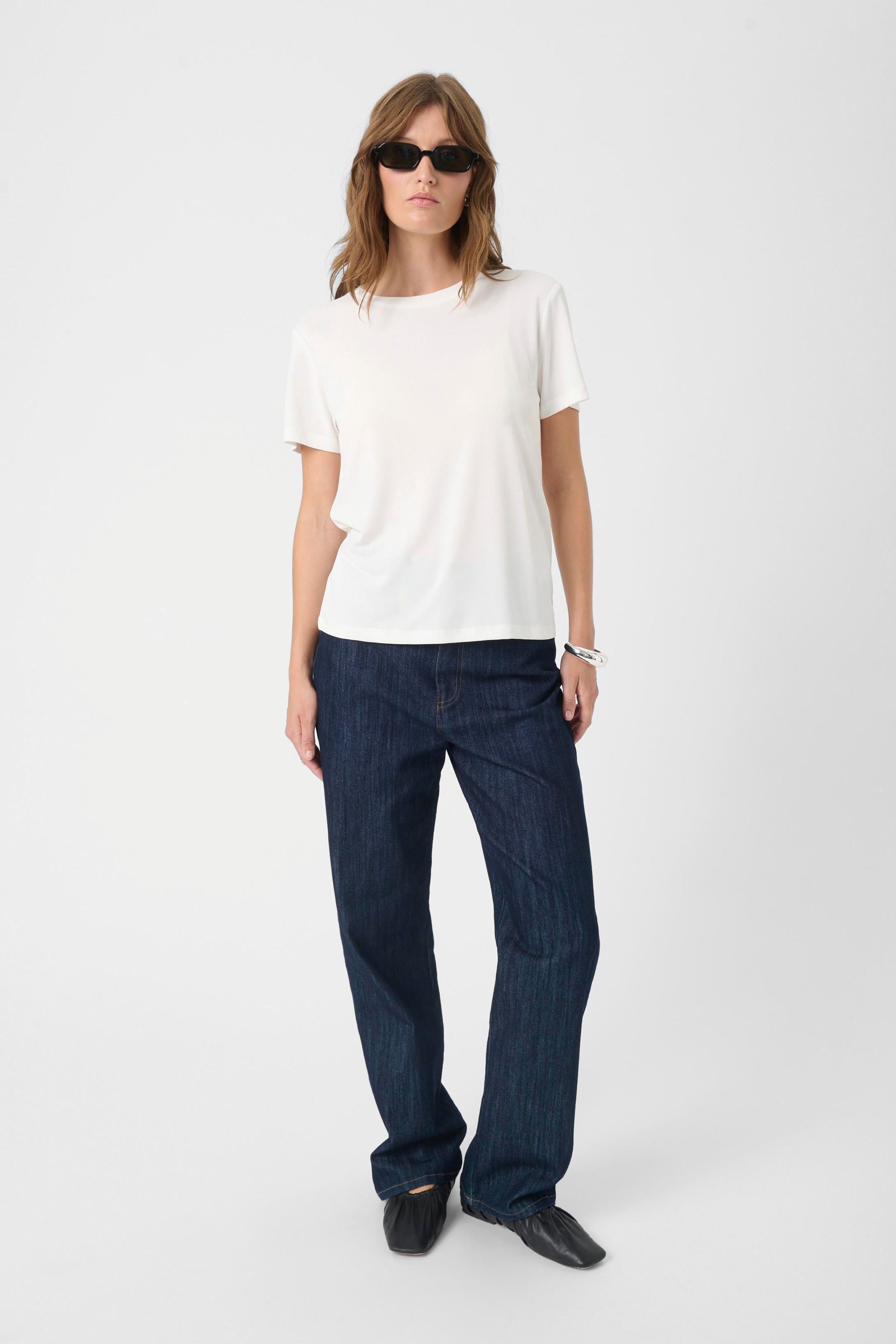 SLColumbine T-shirt LOOKBOOK FRONT 30404678-40093