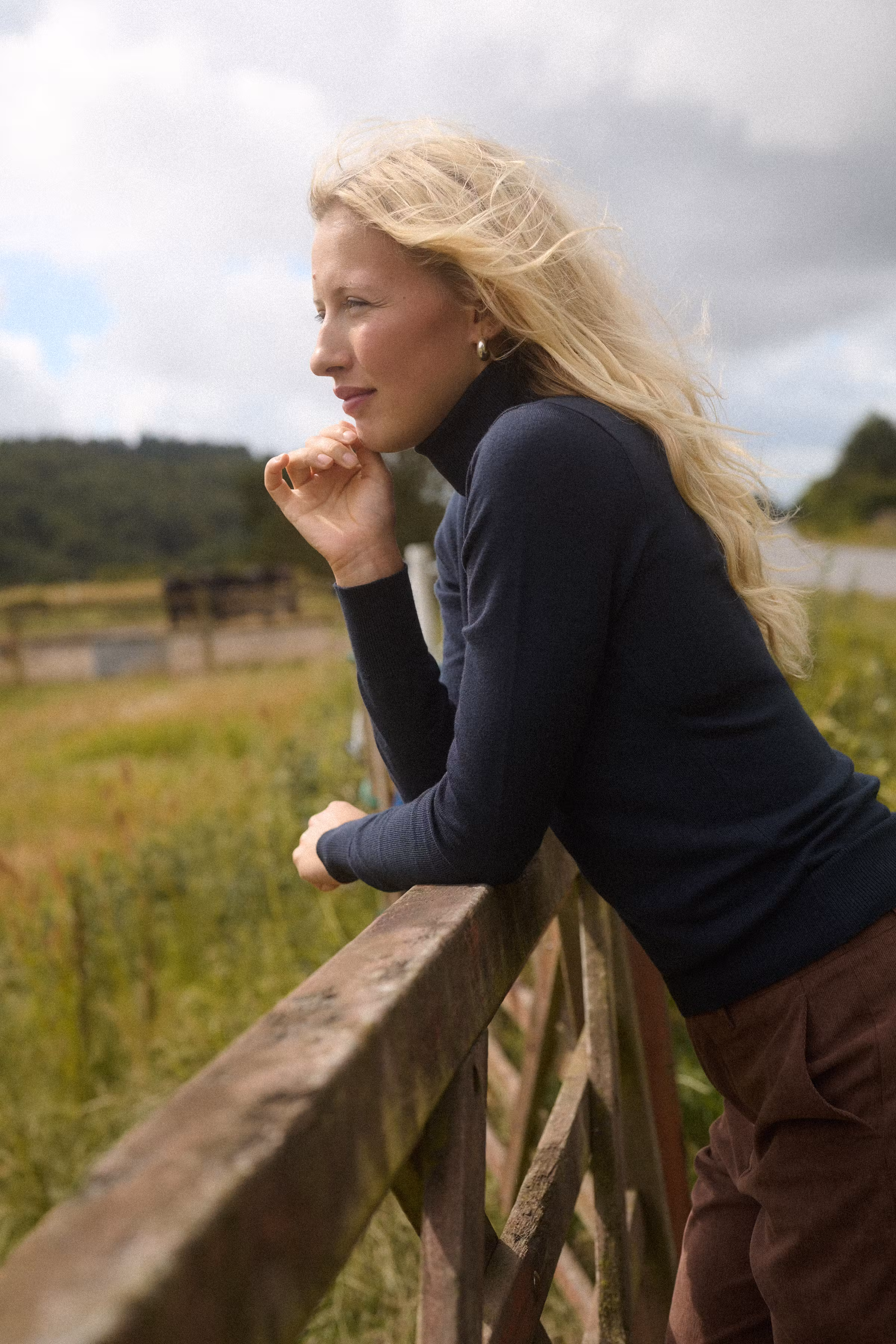 Astrid Pullover LOCATION NONE 500023-193927