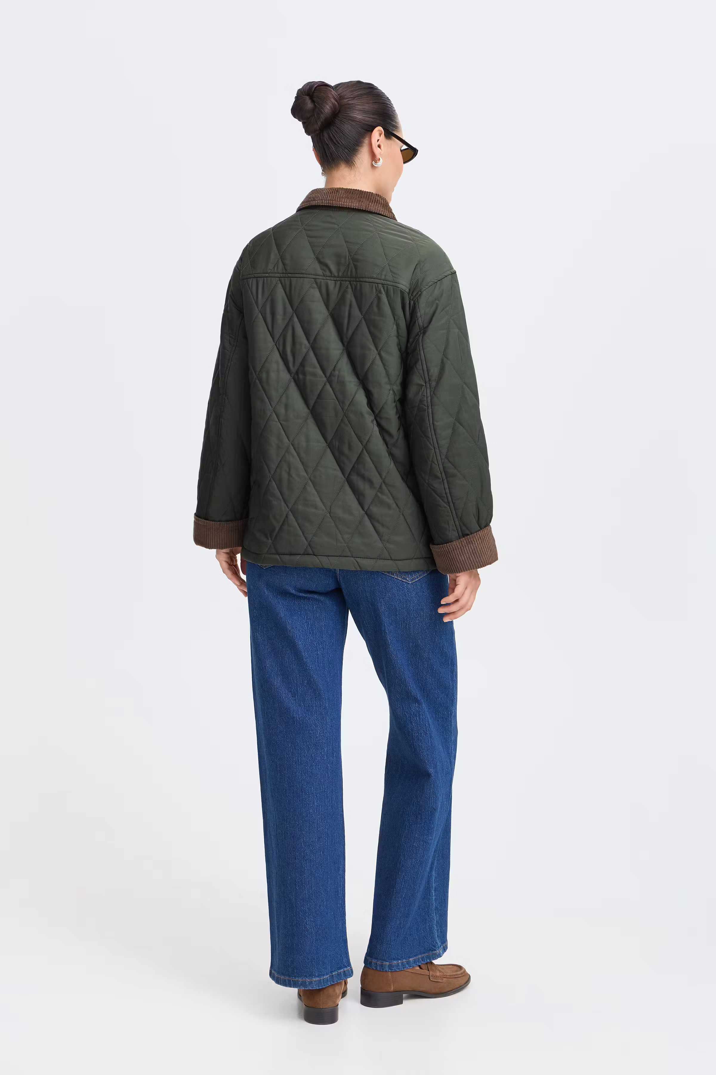 BYBELLINI Yttertøy LOOKBOOK BACK 20819092-190509