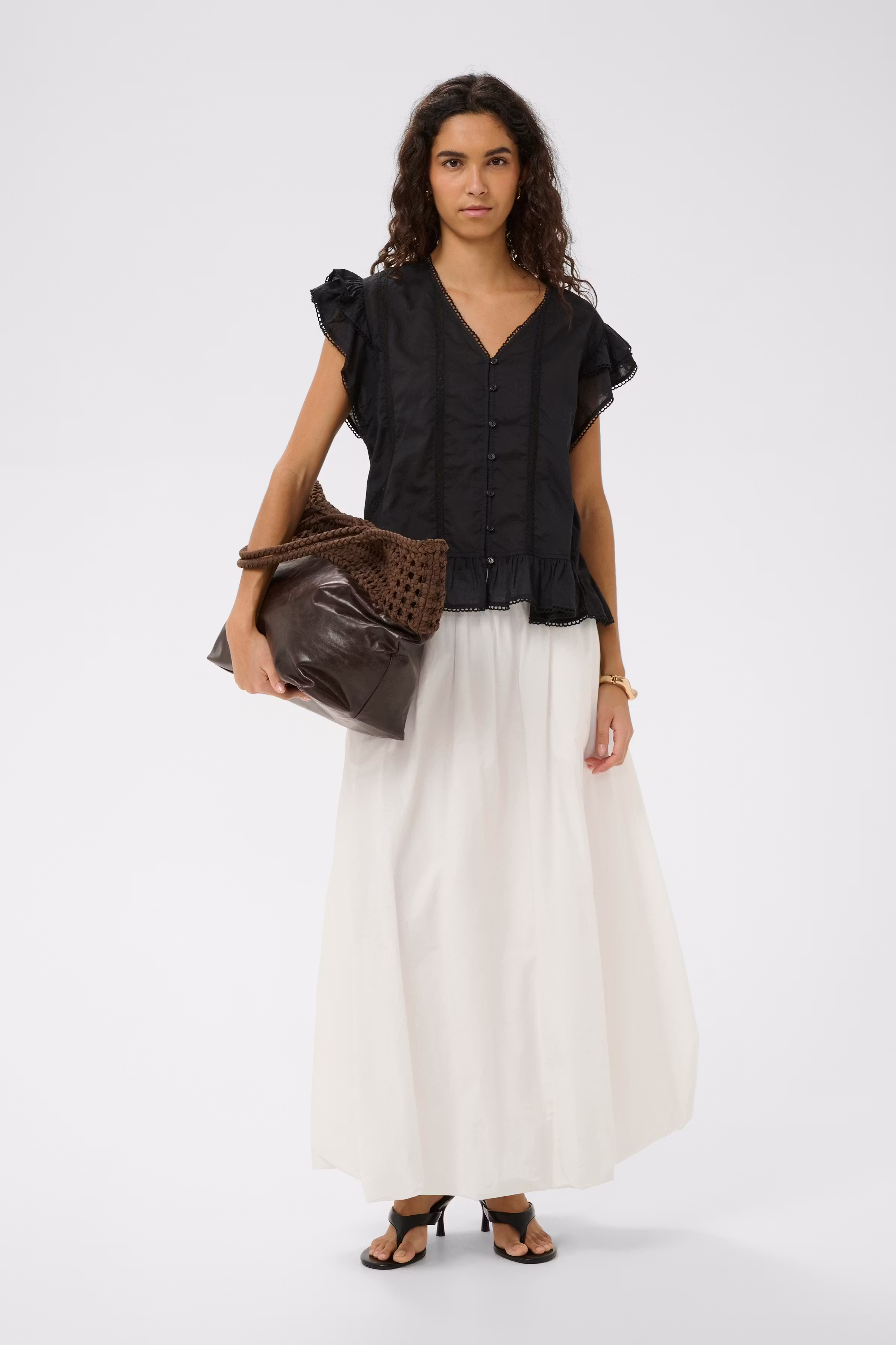 SLRuna Top LOOKBOOK FRONT 30409145-194008