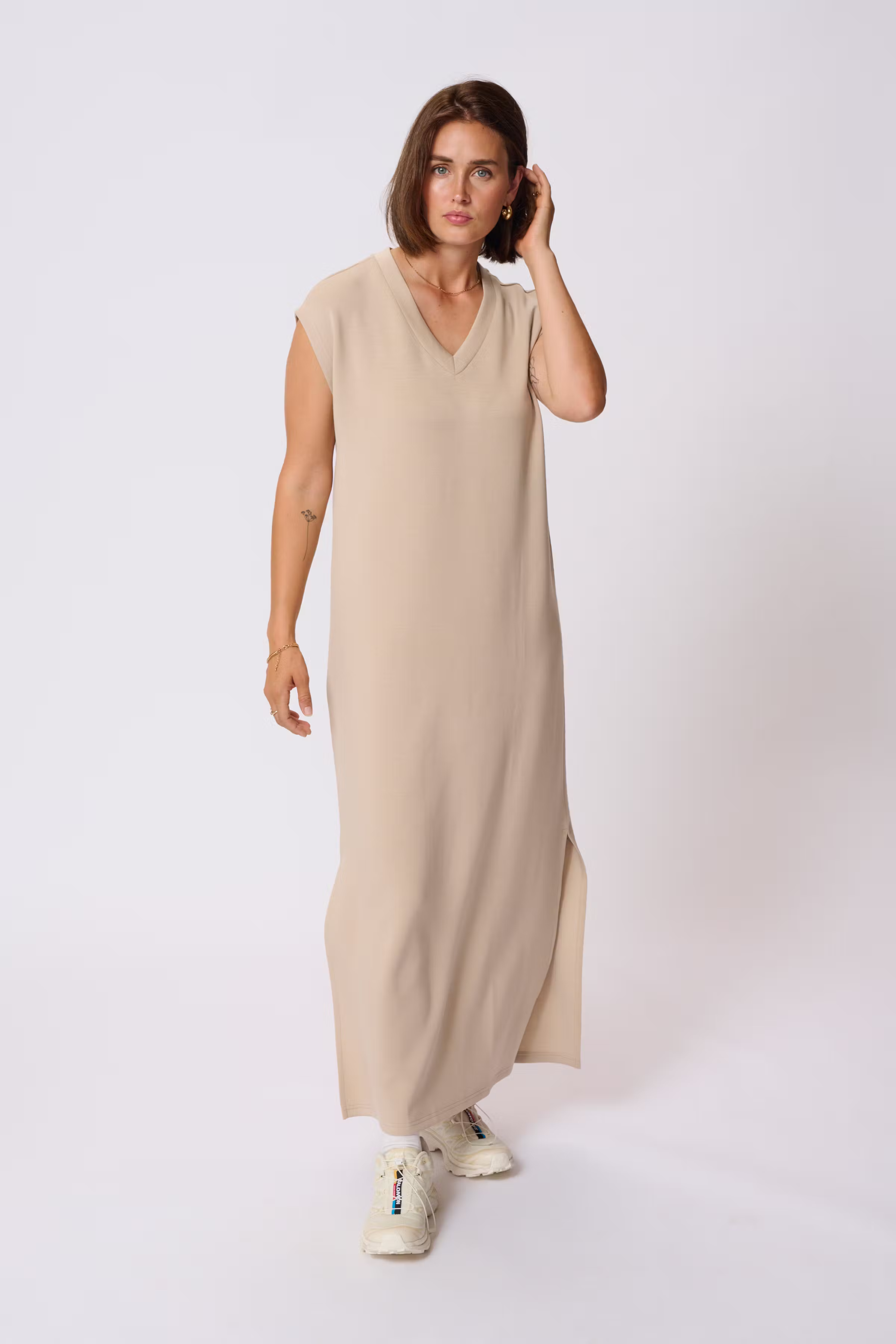 KAannika Klänning LOOKBOOK FRONT 10510004-151305