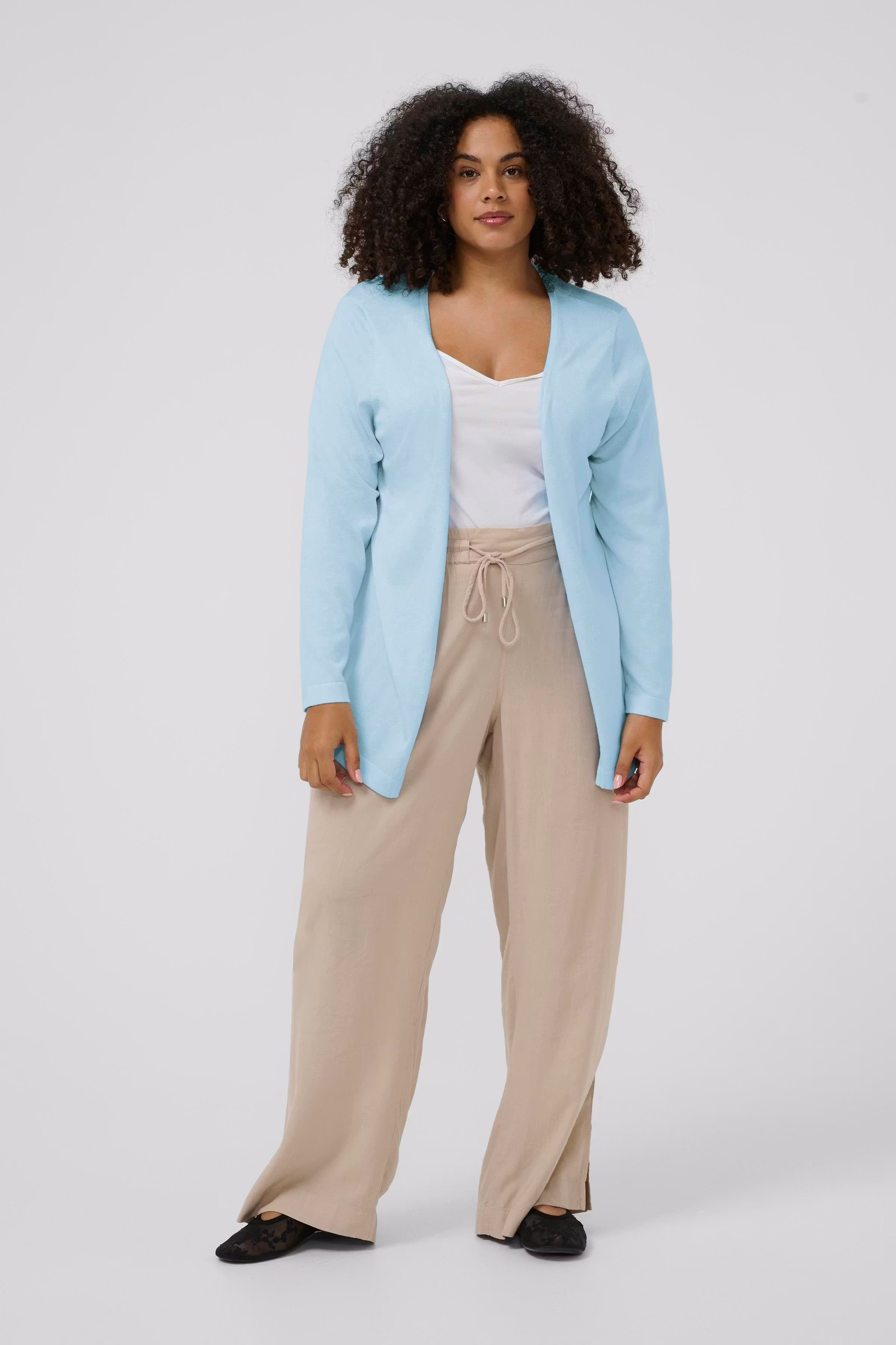 KCfarsia Cardigan LOOKBOOK FRONT 10580339-144005