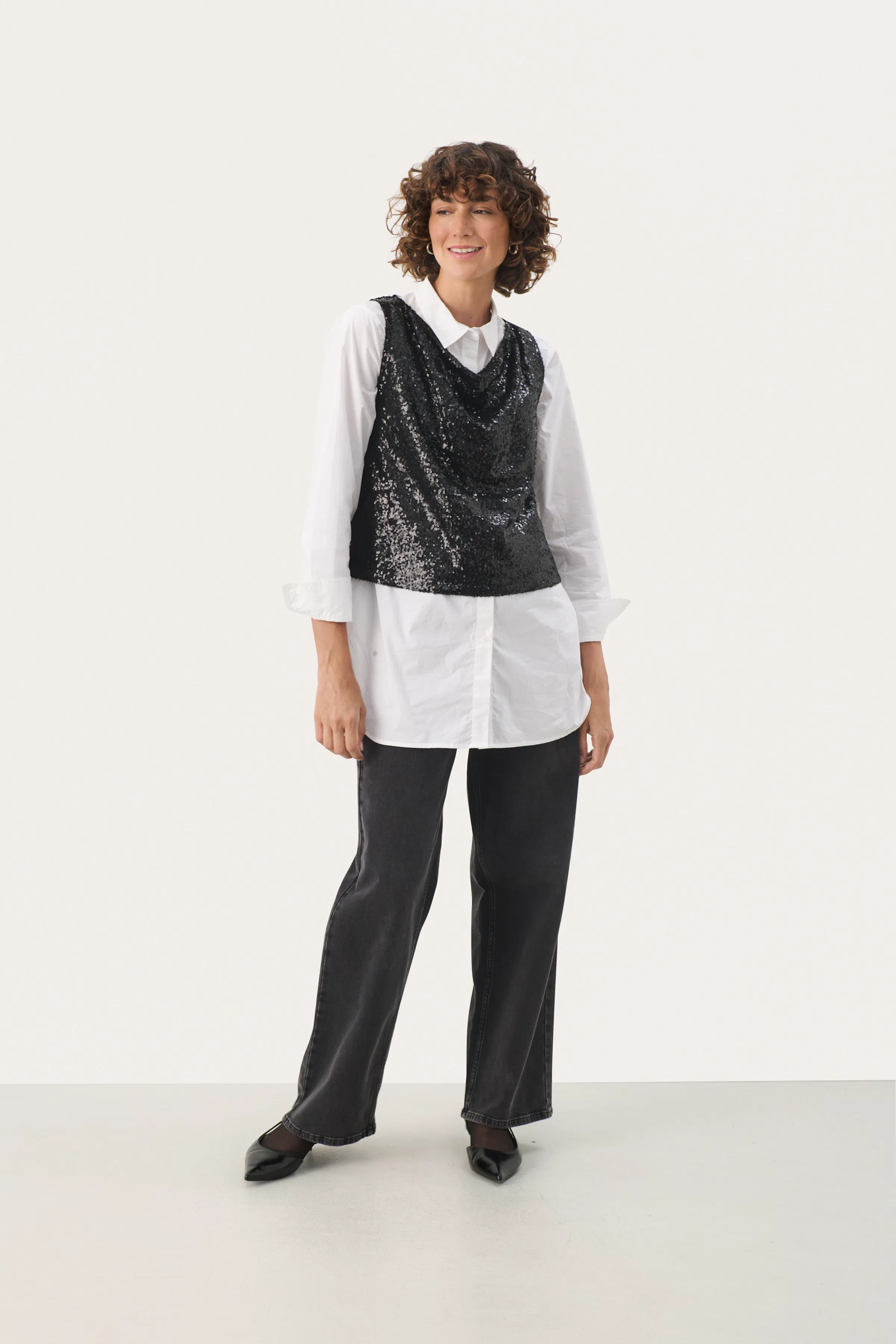 MalikkaPW Paillette Top LOOKBOOK FRONT 30309095-194008