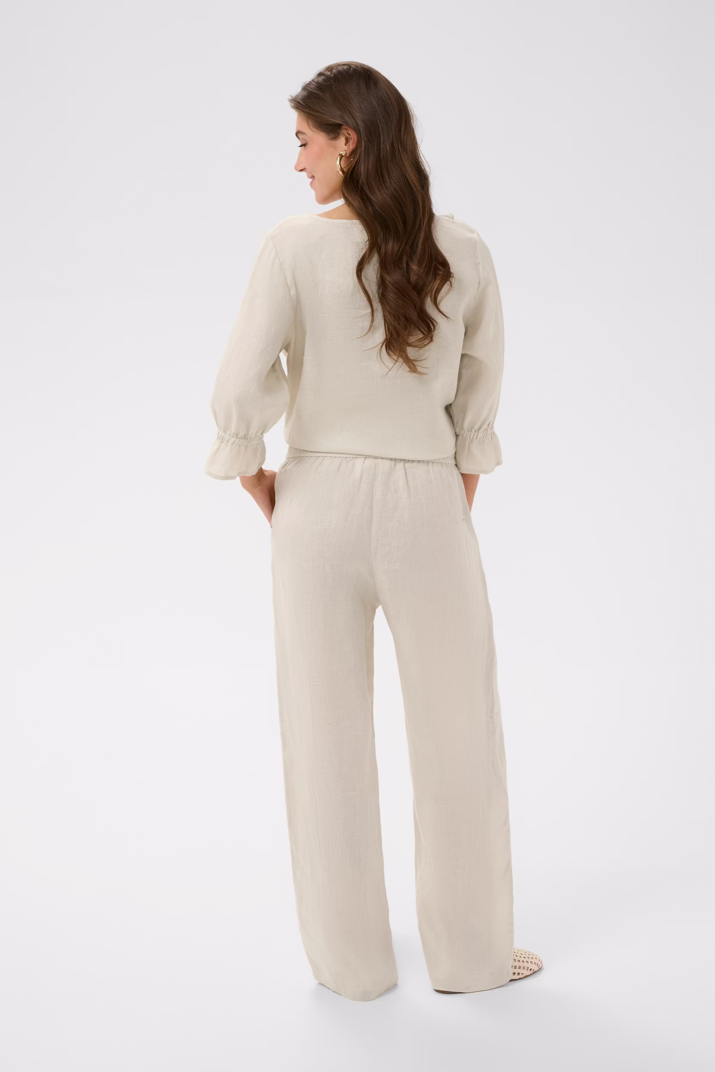 CRBellis Trousers LOOKBOOK BACK 10615410-104537