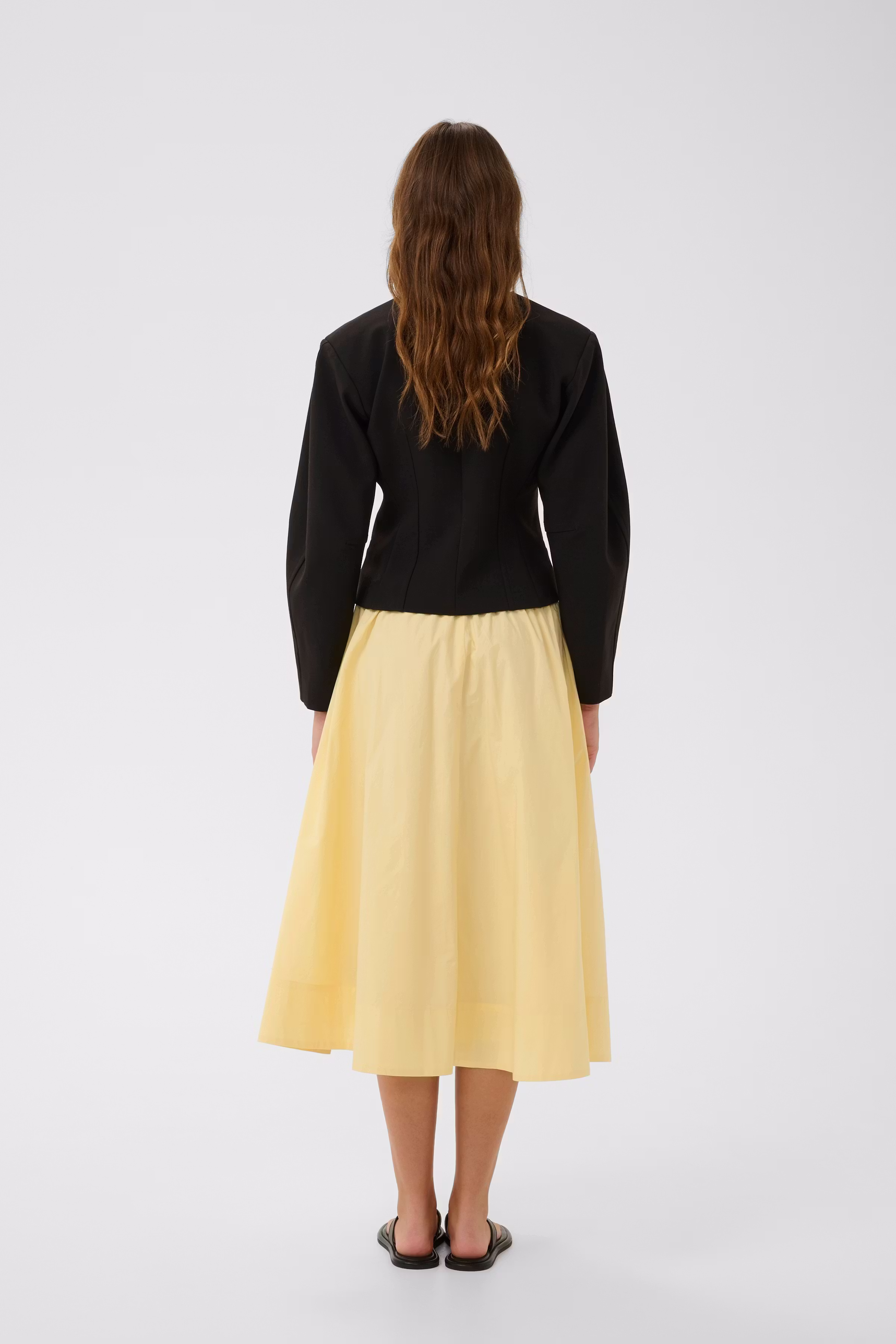 DaffodilIW Rok LOOKBOOK BACK 30110747-110619