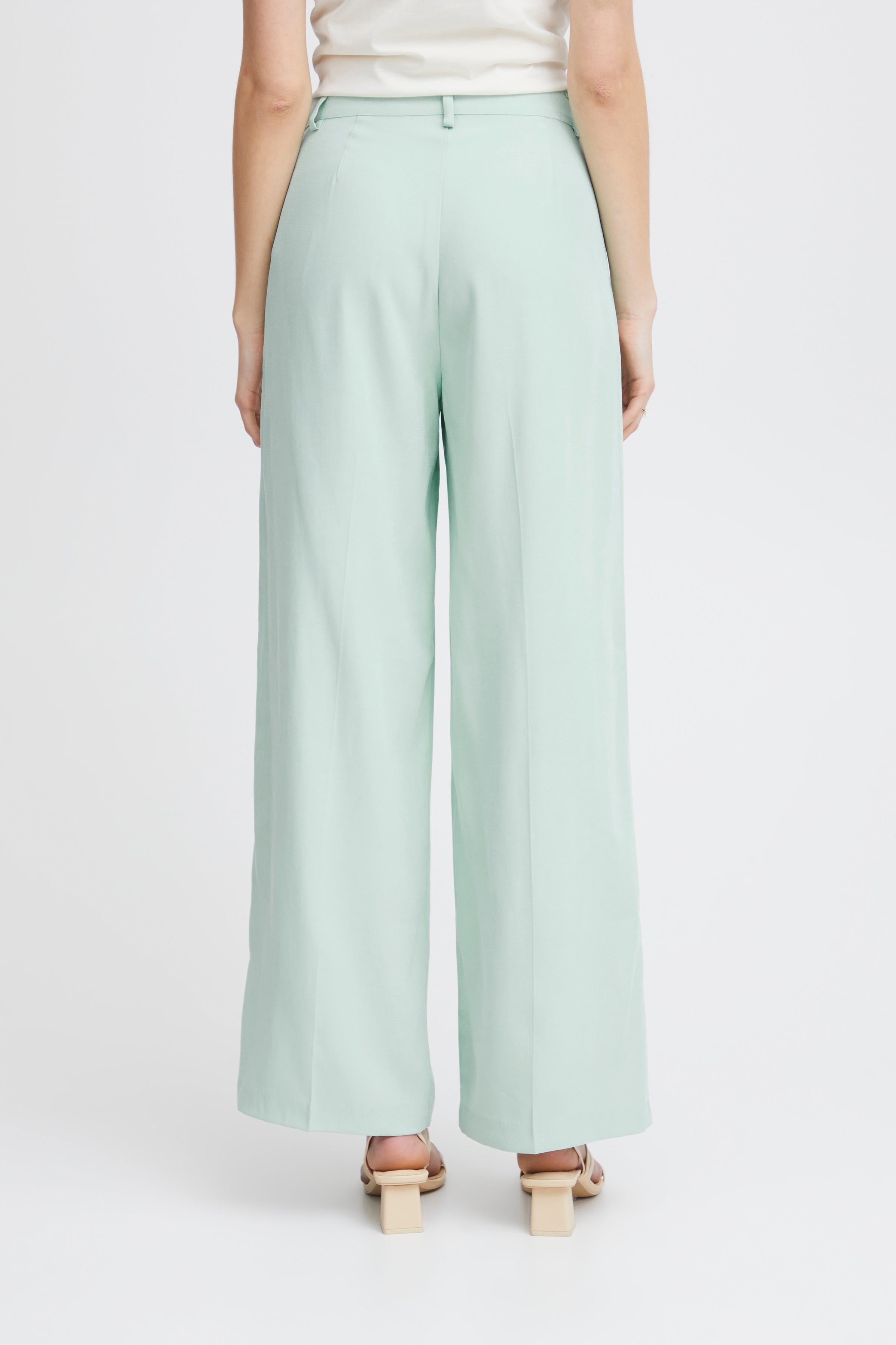 IRLEONO Trousers LOOKBOOK BACK 20119526-155812