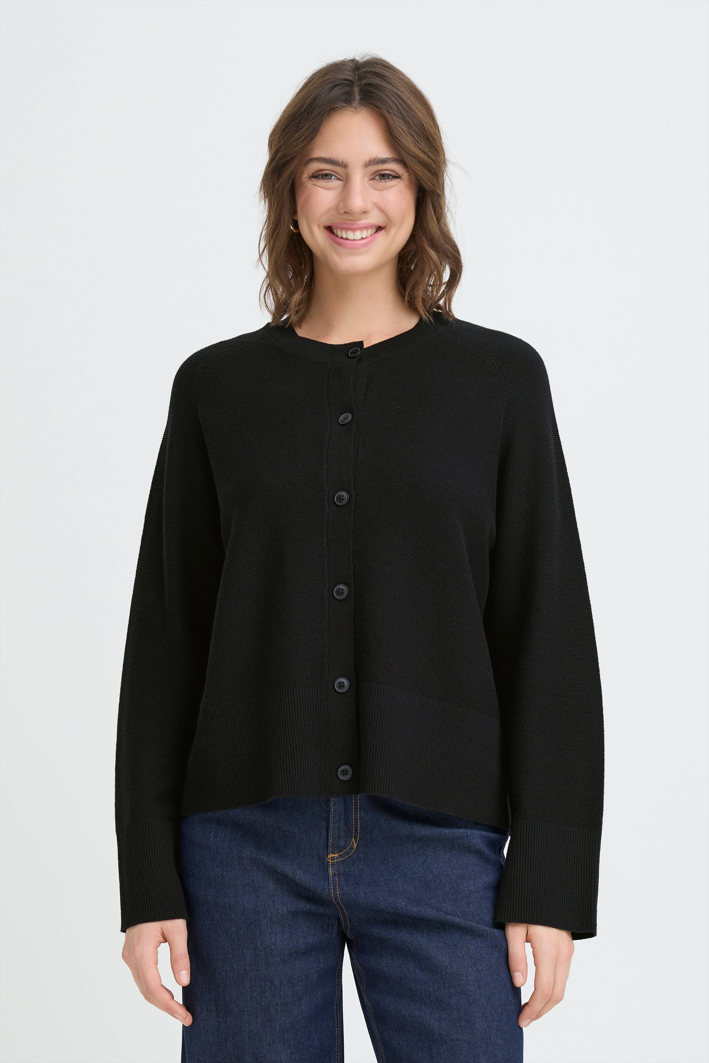 FRSINJA Cardigan LOOKBOOK FRONT 20617474-200113