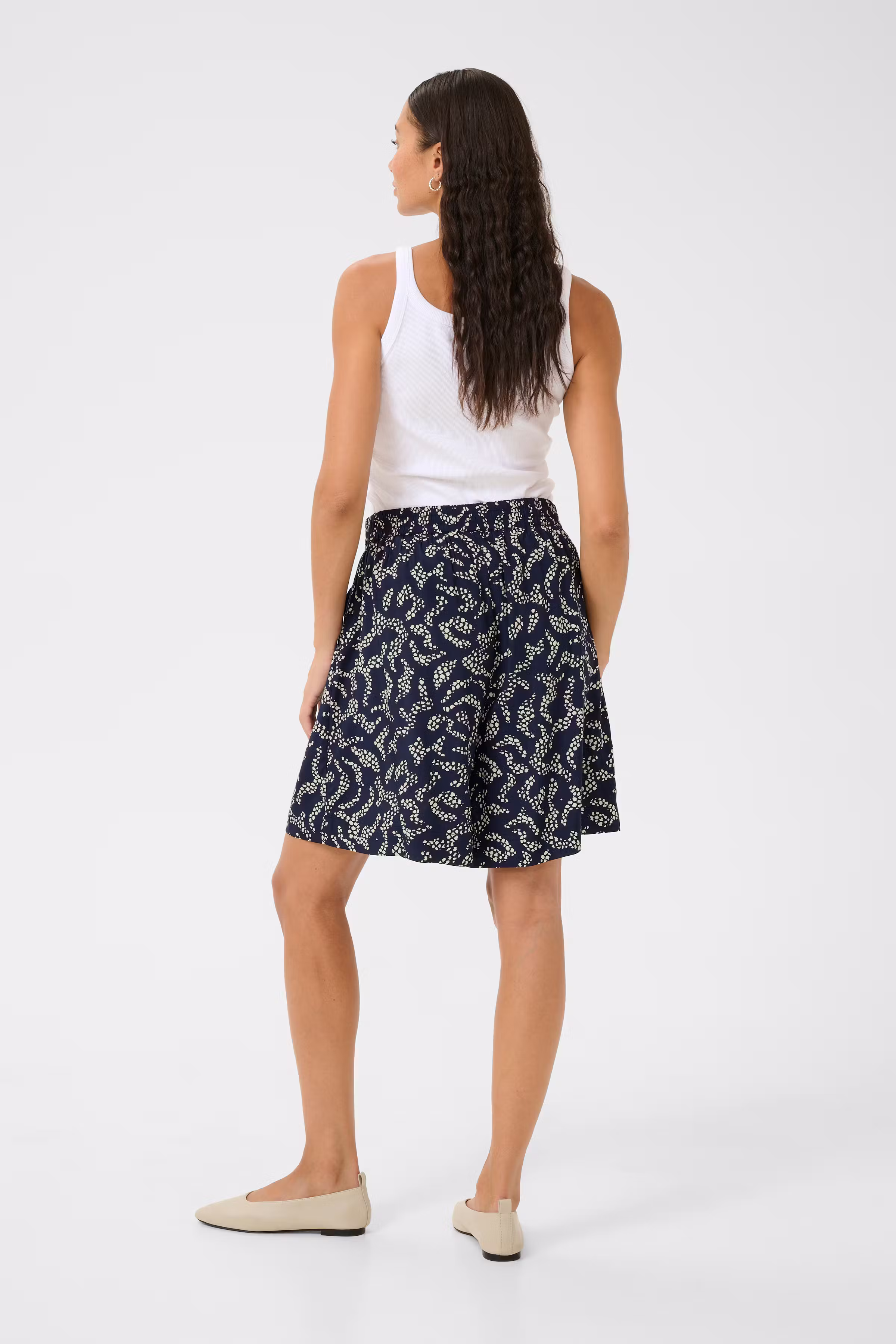 KAbarton Shorts LOOKBOOK BACK 10509915-107419