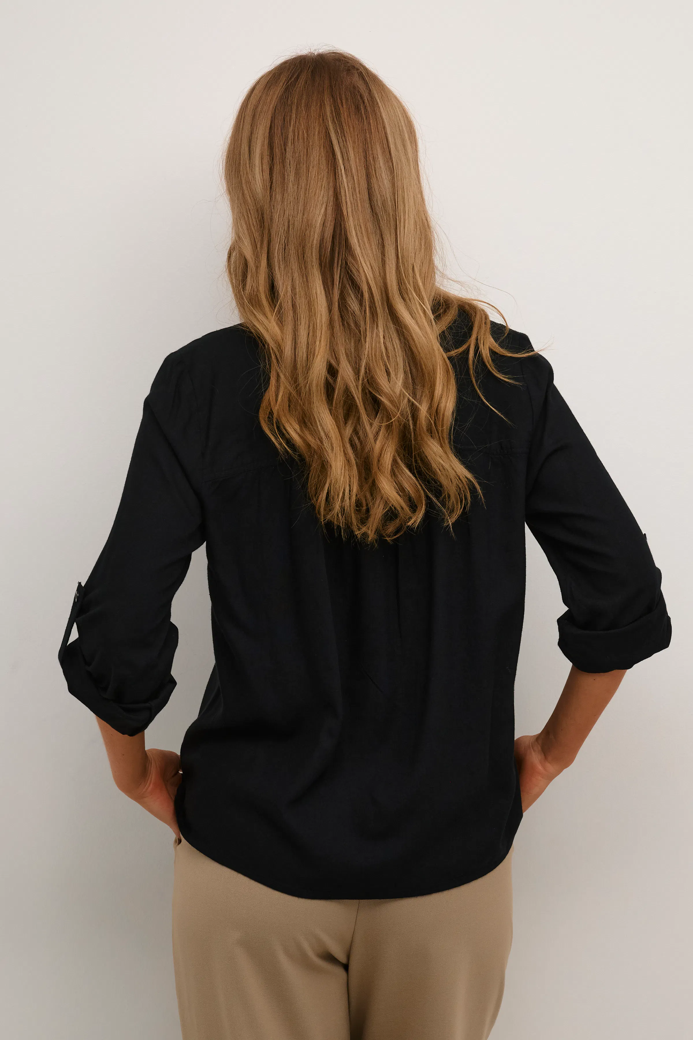 KAmilia Lin bluse LOOKBOOK BACK 10508313-100121