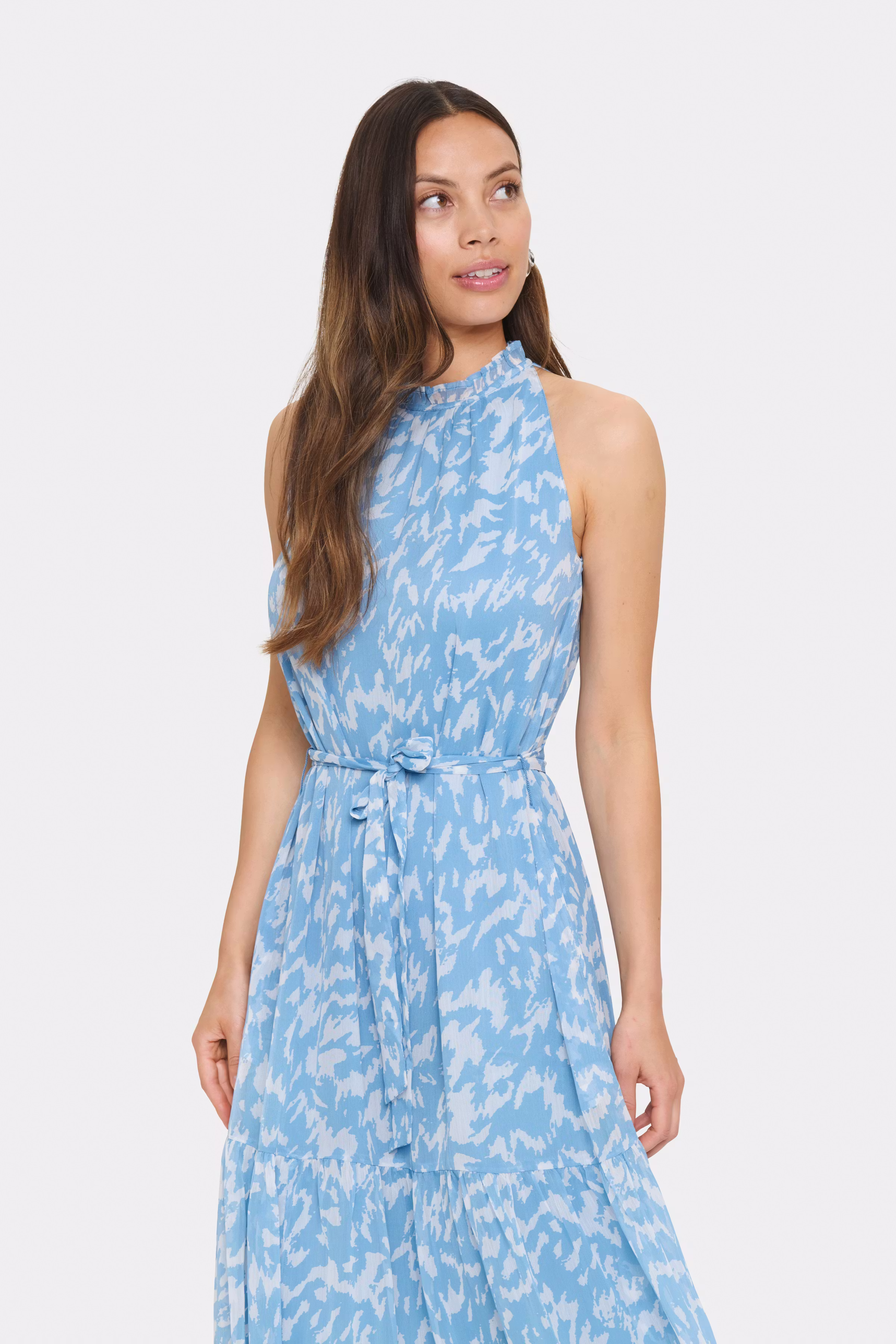 ElfaSZ Kjole LOOKBOOK FRONT 30513198-304293