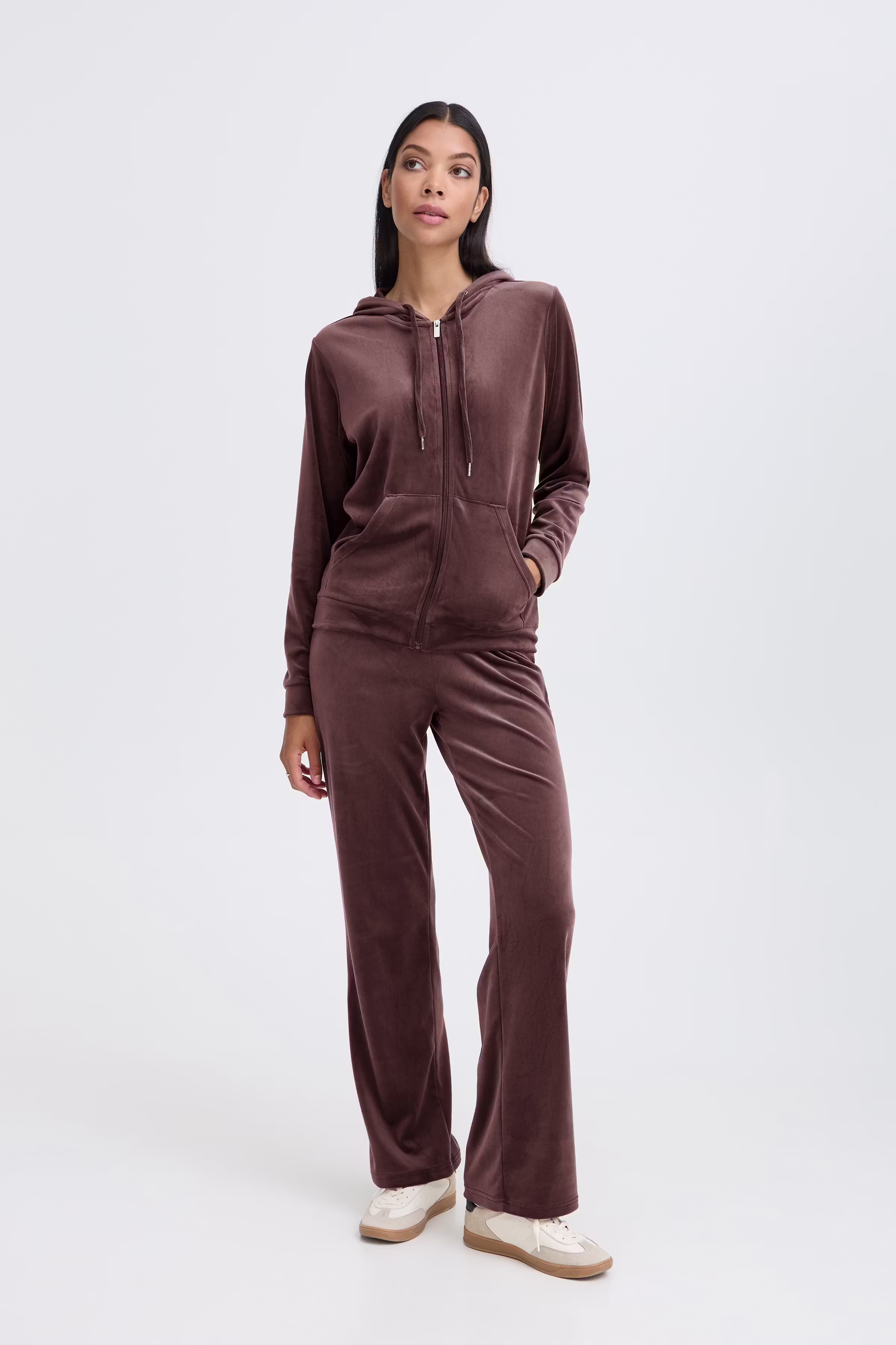 BYMITZA Joggedrakt LOOKBOOK FRONT 20810786-191016