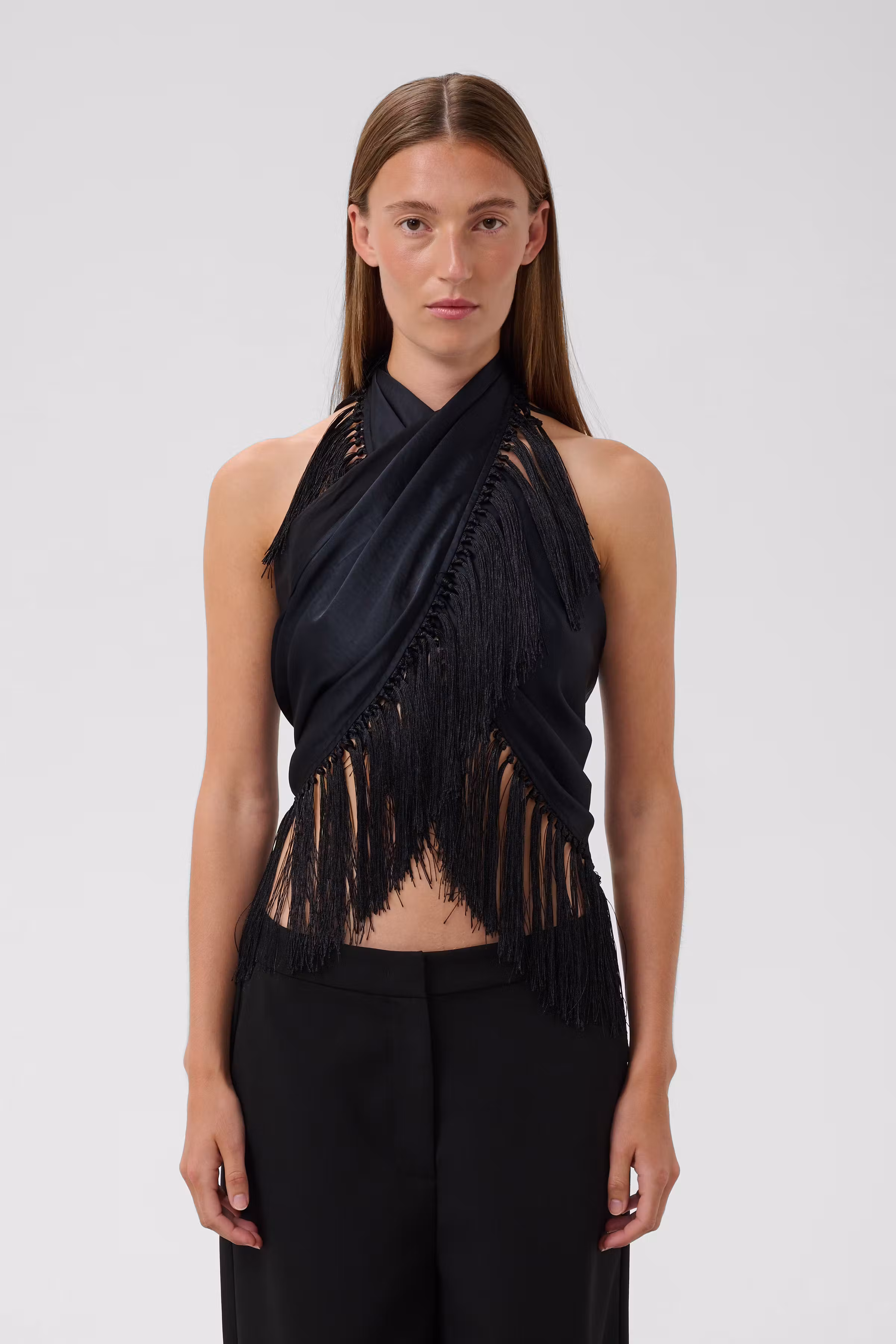 SLVerona Scarf LOOKBOOK FRONT 30410050-194008