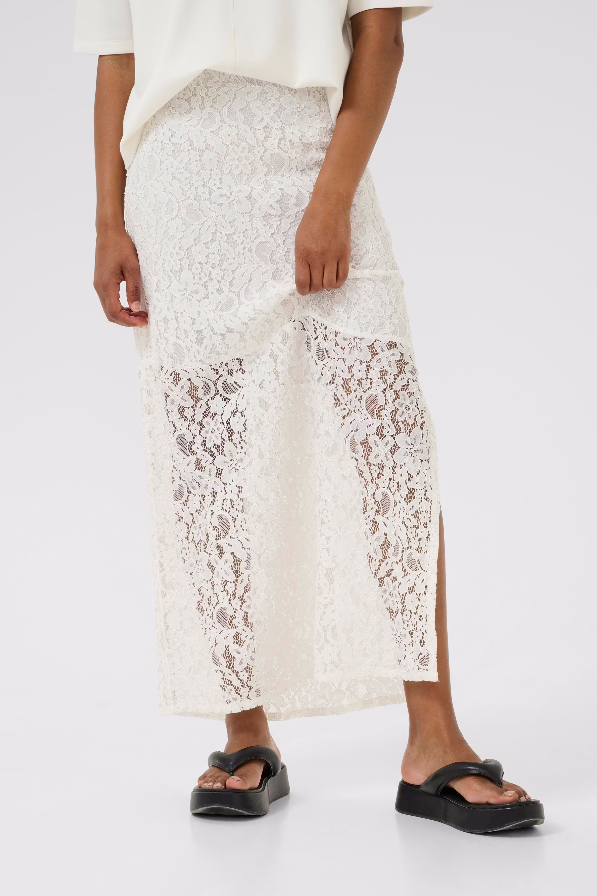 KAlora Rok LOOKBOOK FRONT 10509949-110602