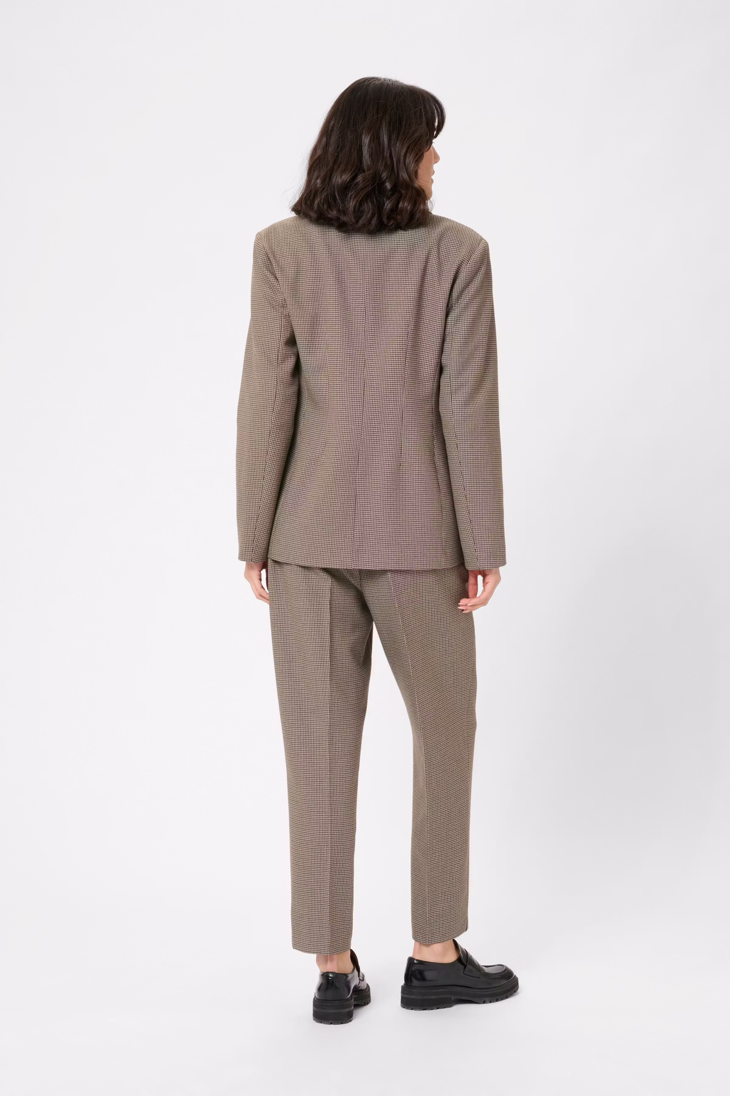 KAelyah Blazer LOOKBOOK BACK 10510842-108548