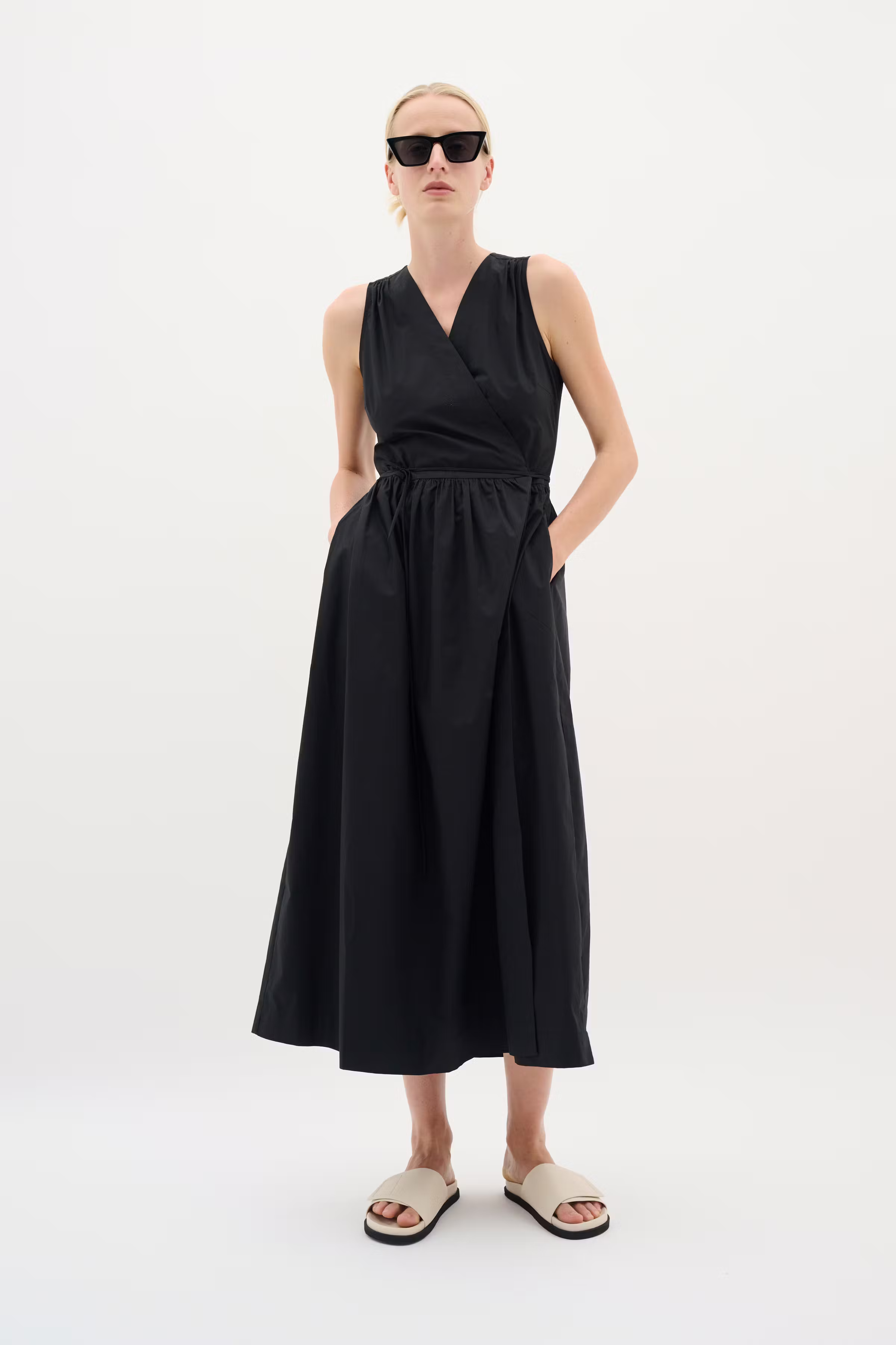 KennaIW Poplin wrap Kleid LOOKBOOK FRONT 30110535-194008