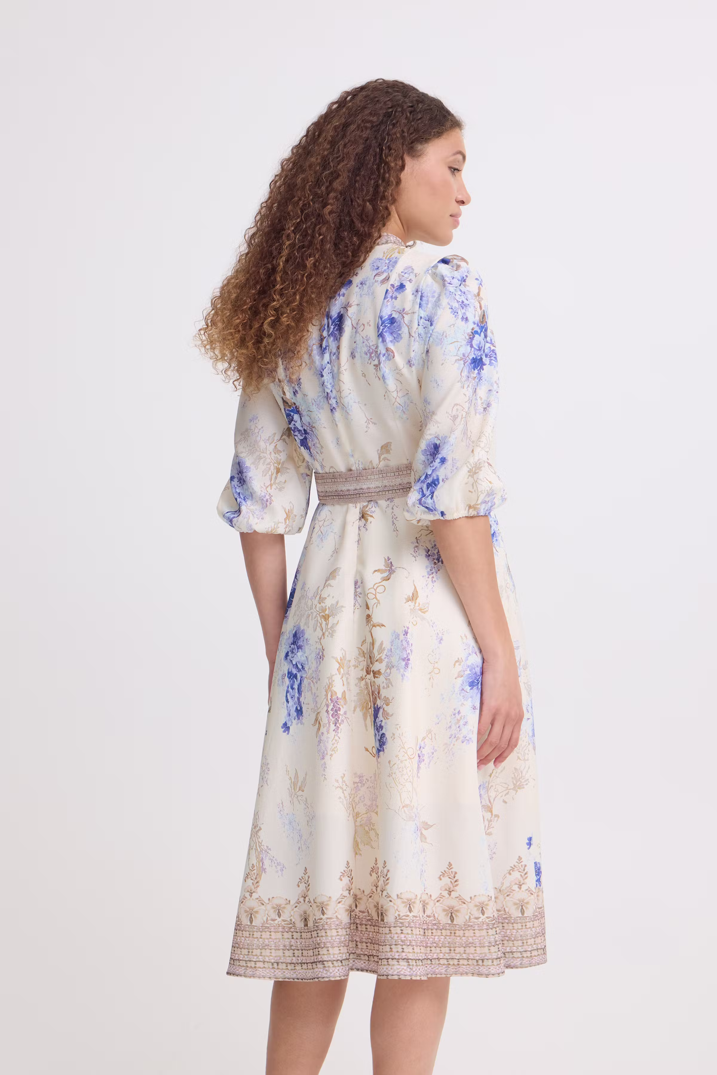 SBXGENIA Kjole LOOKBOOK BACK 22101188-144112