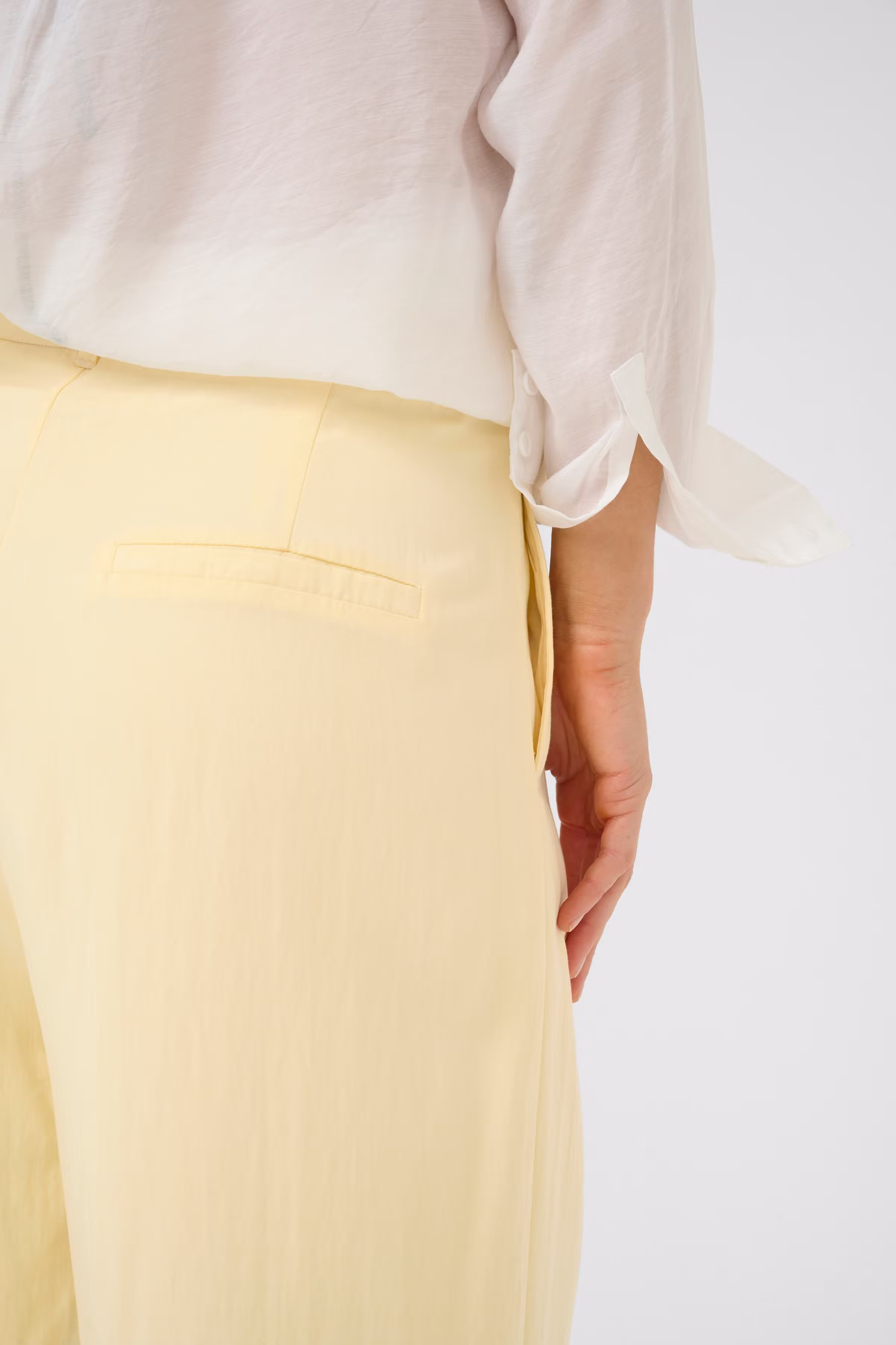 GildaMW Trousers LOOKBOOK DETAIL 10705139-120715