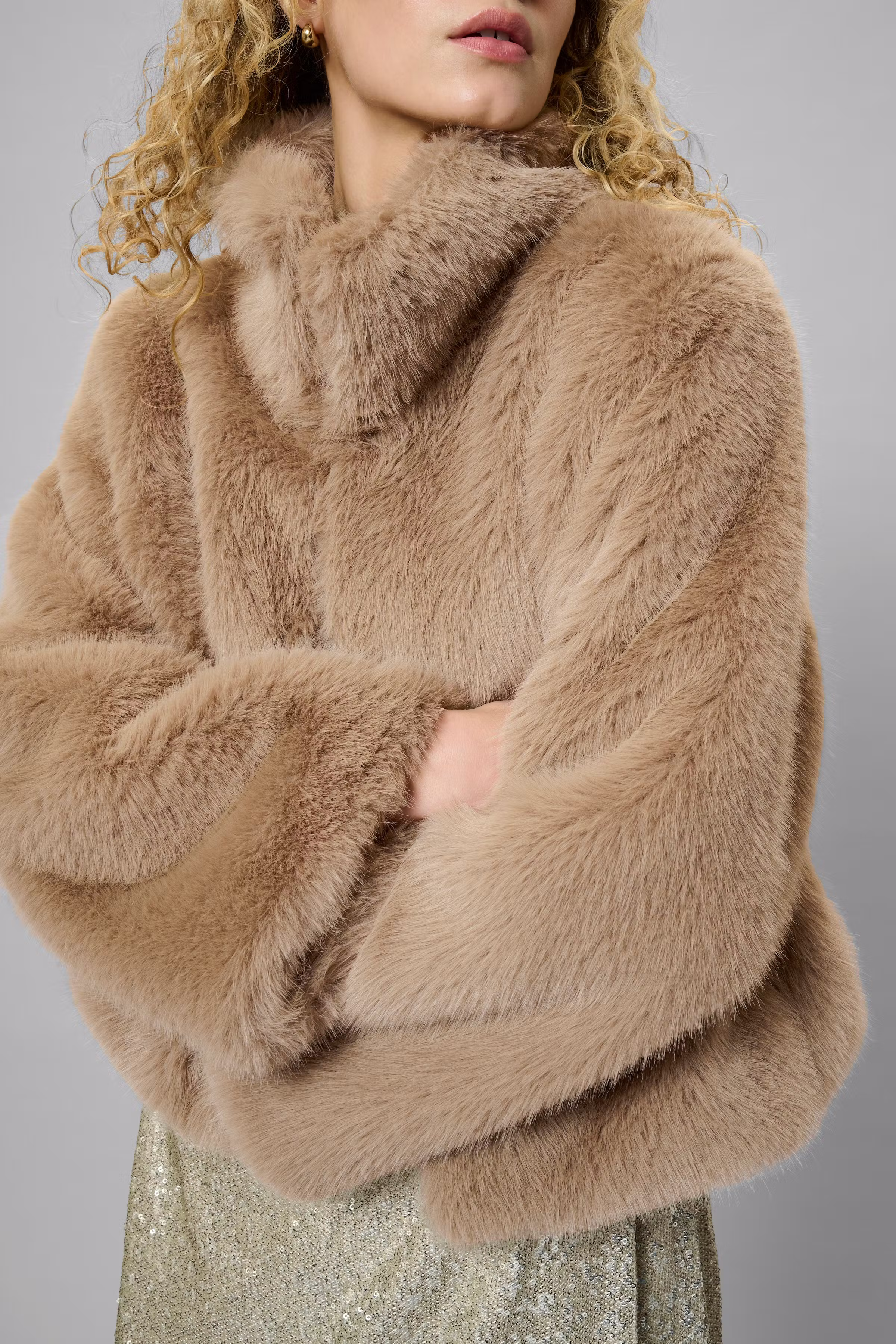 MWAlexa Faux fur LOOKBOOK DETAIL 10705189-161109