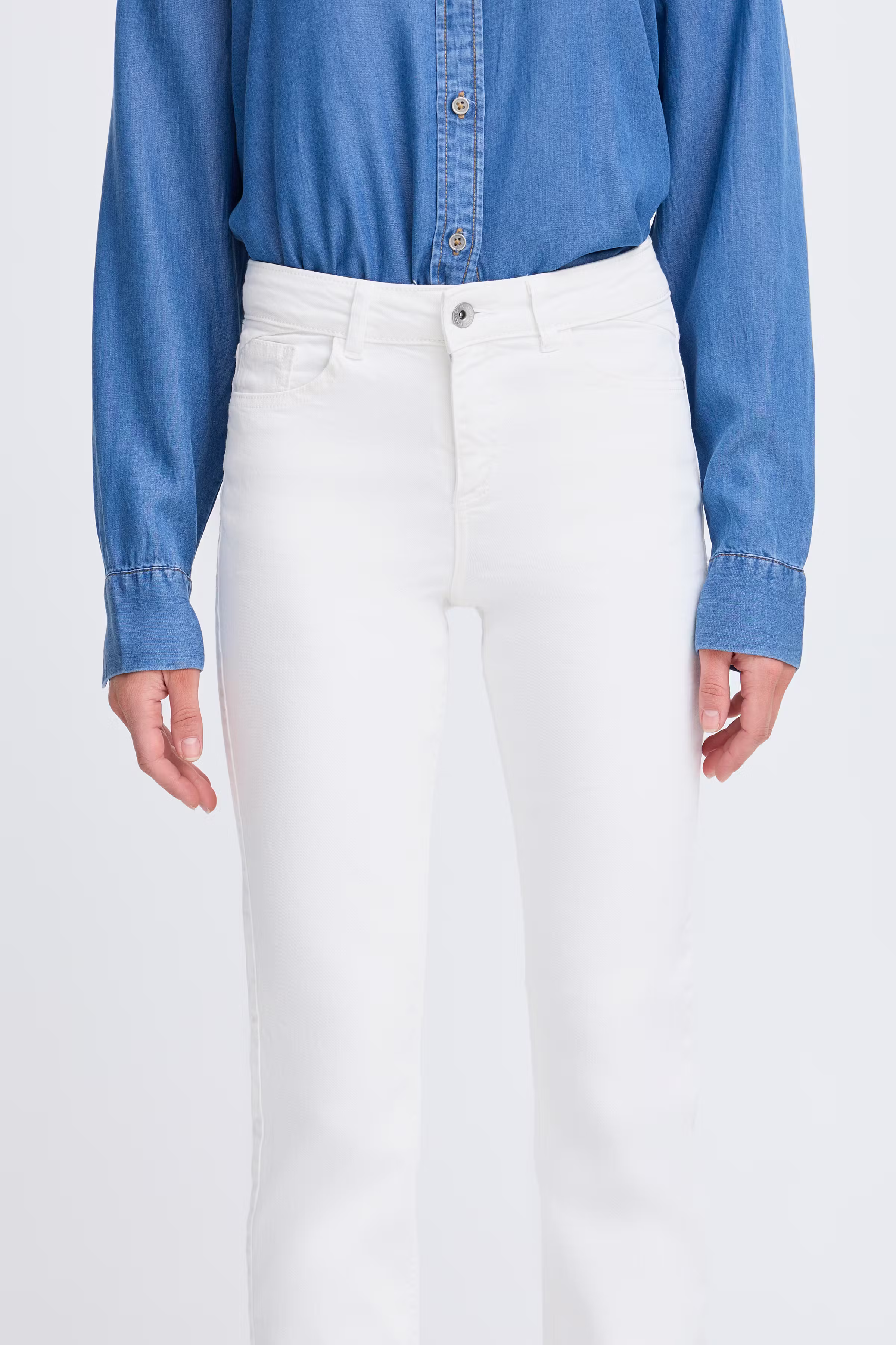 BYLOLA Jeans LOOKBOOK DETAIL 20806353-110601