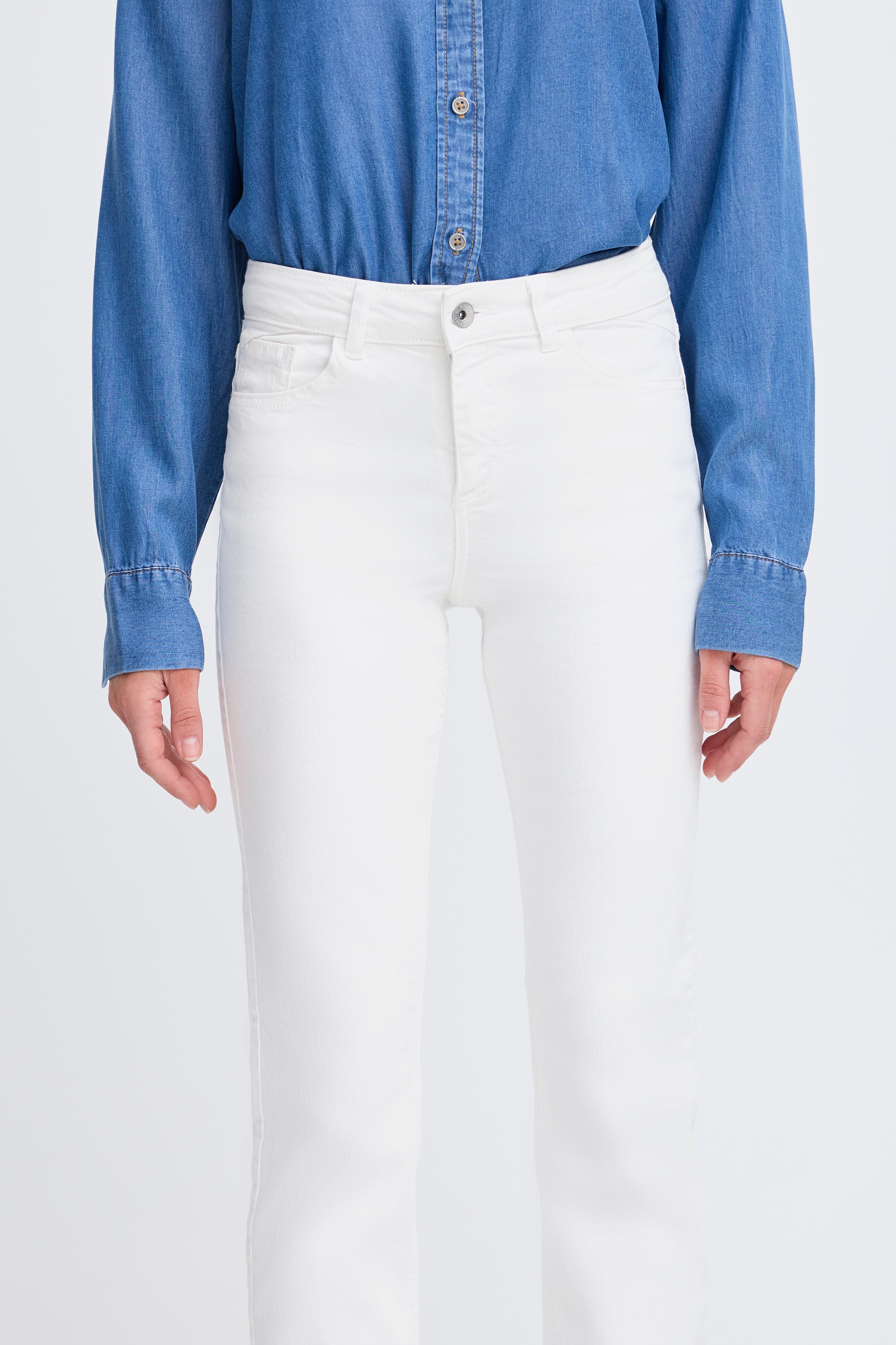 BYLOLA Jeans LOOKBOOK DETAIL 20806353-110601